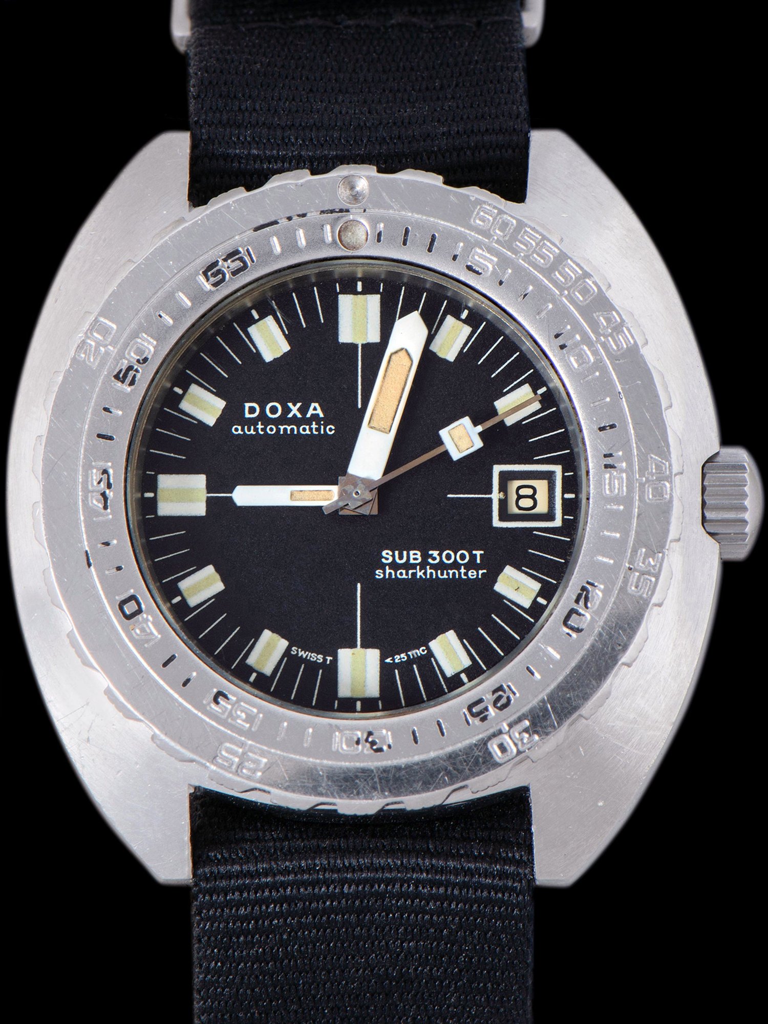 تصویر منبع؛ ساعت مچی غواصی DOXA Sub 300T Sharkhunter رفرنس 11899 4