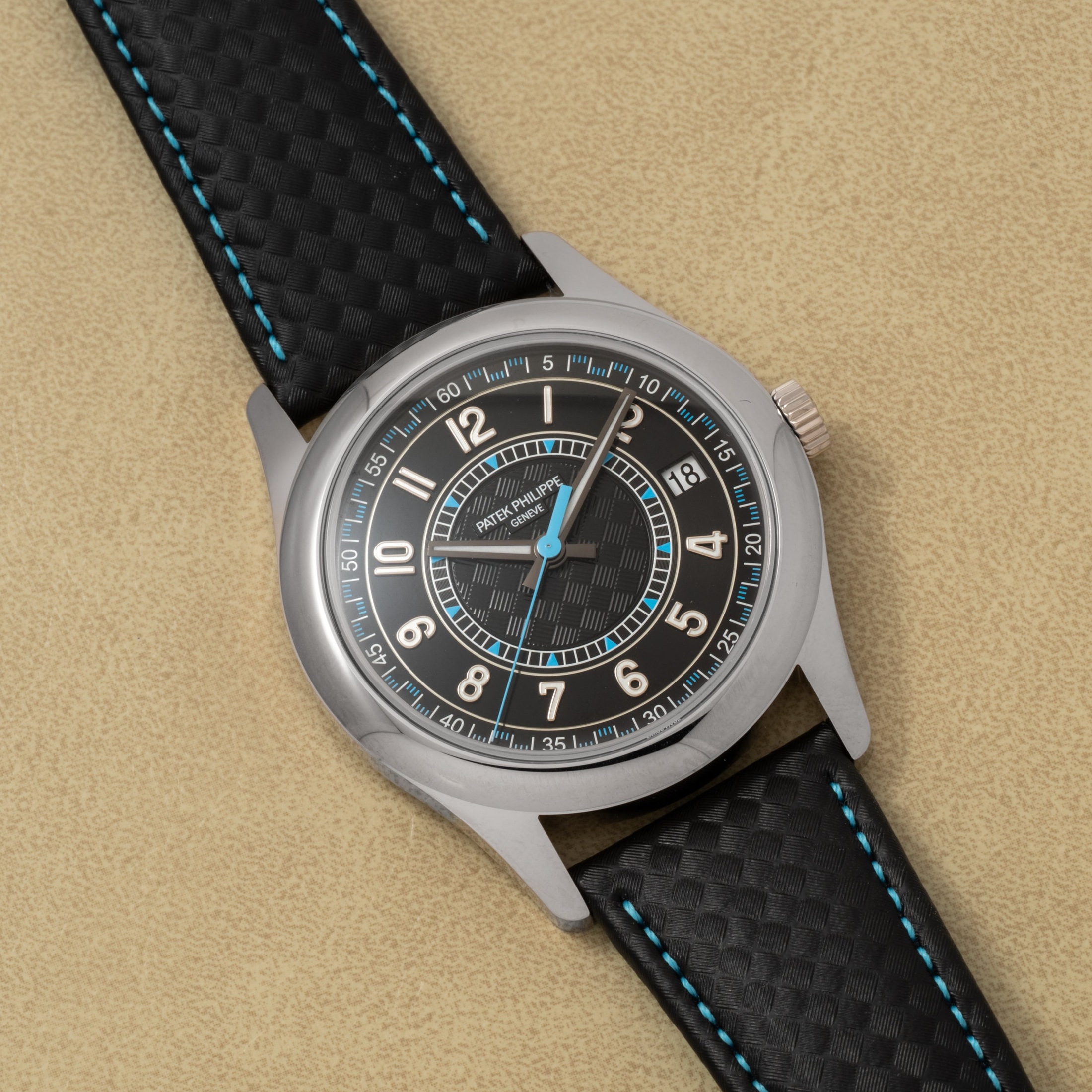 تصویر منبع؛ ساعت Patek Philippe Calatrava Ref. 6007G-011