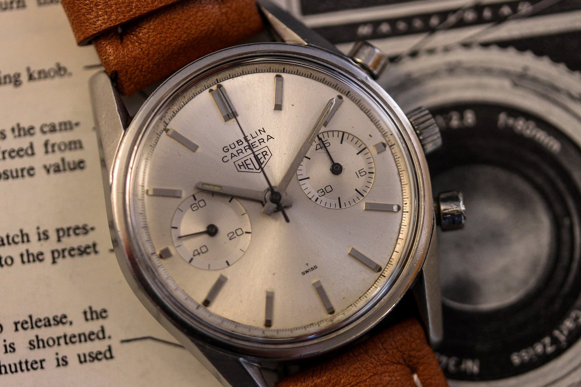 تصویر منبع؛ ساعت مچی کرنوگراف Heuer Carrera رفرنس 3647S با امضای Gübelin