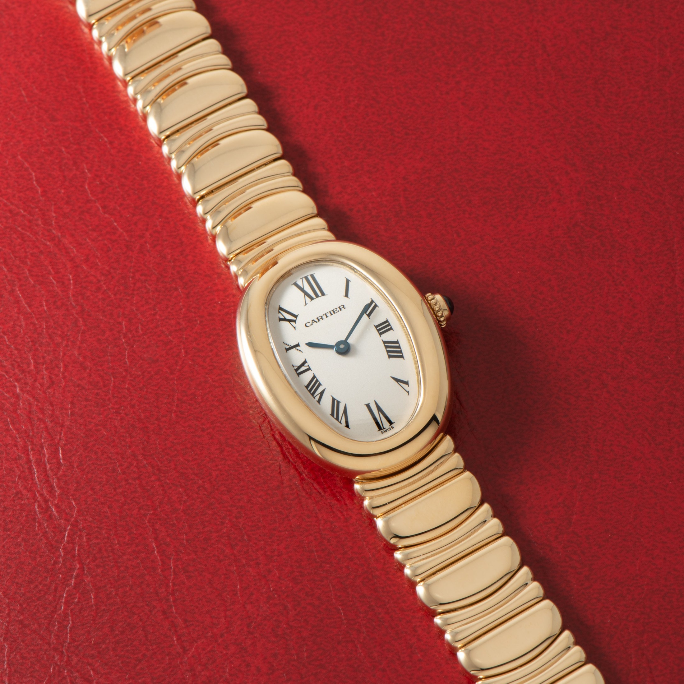 تصویر منبع؛ ساعت مچی Cartier Baignoire