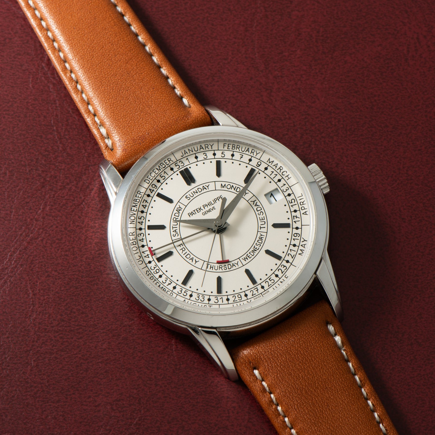 تصویر منبع؛ ساعت مچی Patek Philippe Calatrava Weekly Calendar رفرنس 5212A-001