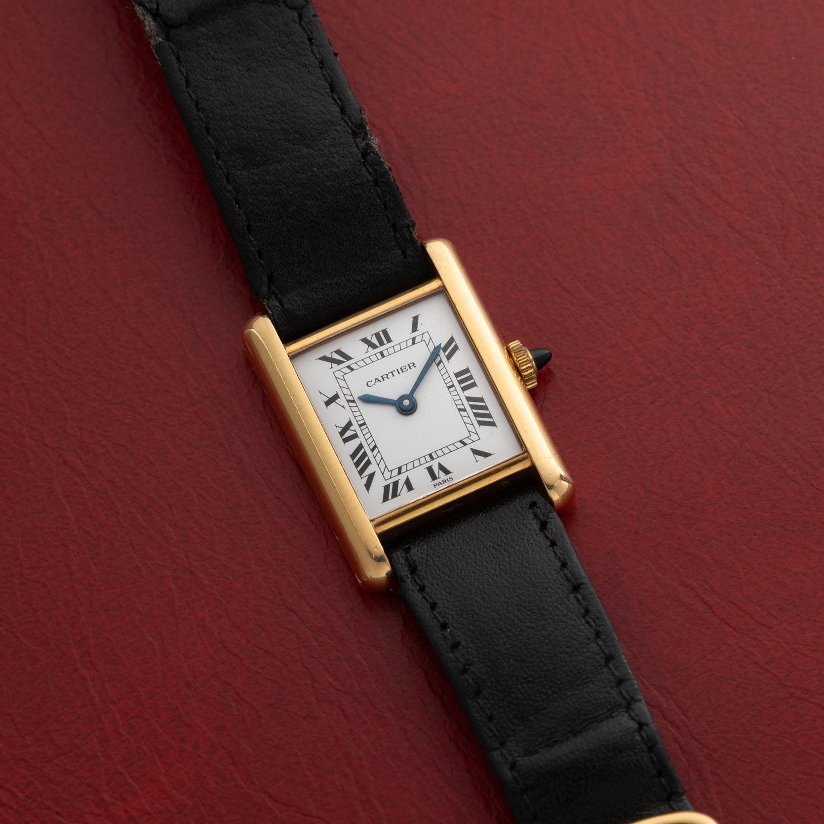 تصویر منبع؛ ساعت مچی Cartier Tank 'Piccolo' از طلای زرد ۱۸ عیار