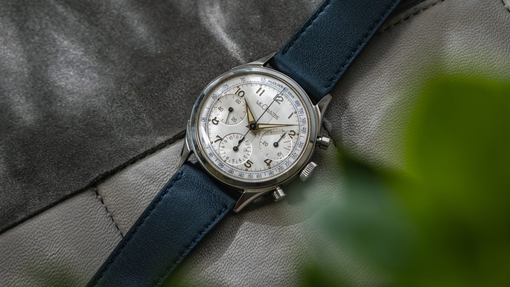 تصویر منبع؛ ساعت مچی کرنوگراف LeCoultre رفرنس E335 با کالیبر Valjoux 72