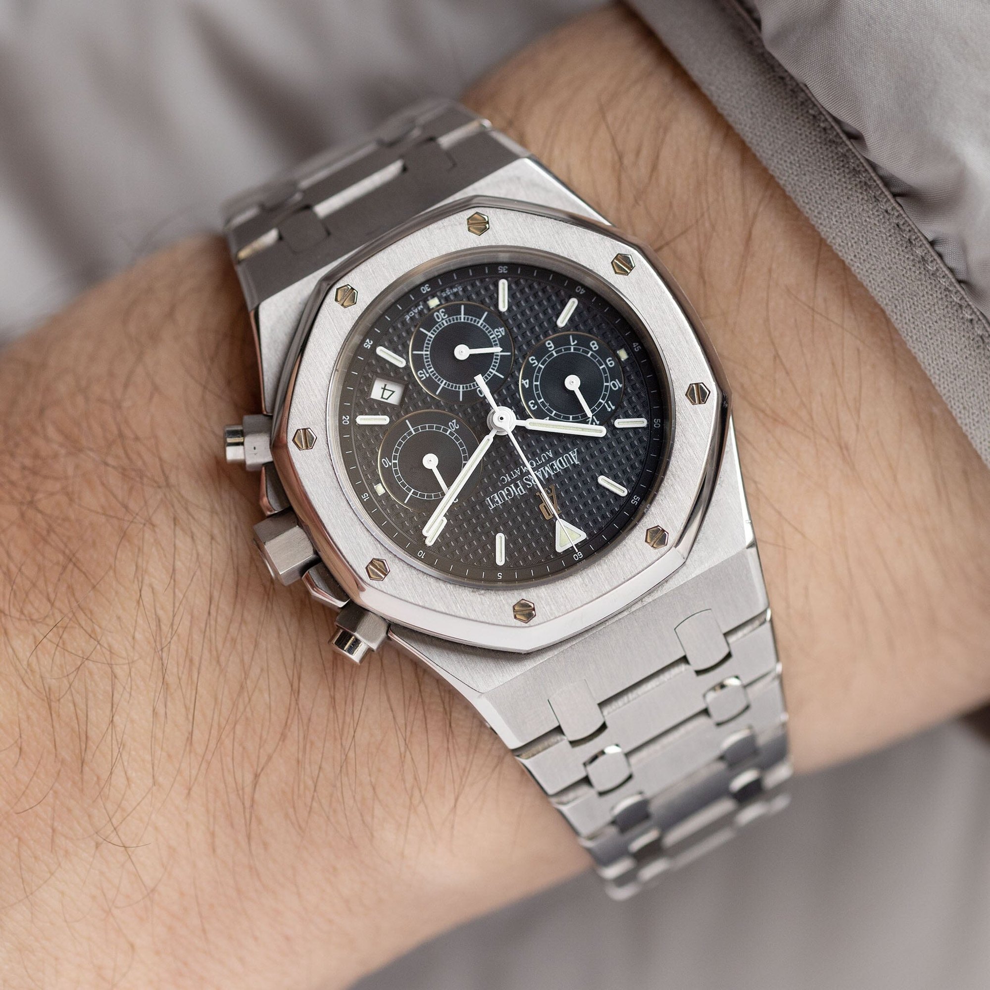 تصویر منبع؛ ساعت مچی کرنوگراف Audemars Piguet Royal Oak رفرنس 25860ST ملقب به کاسپاروف