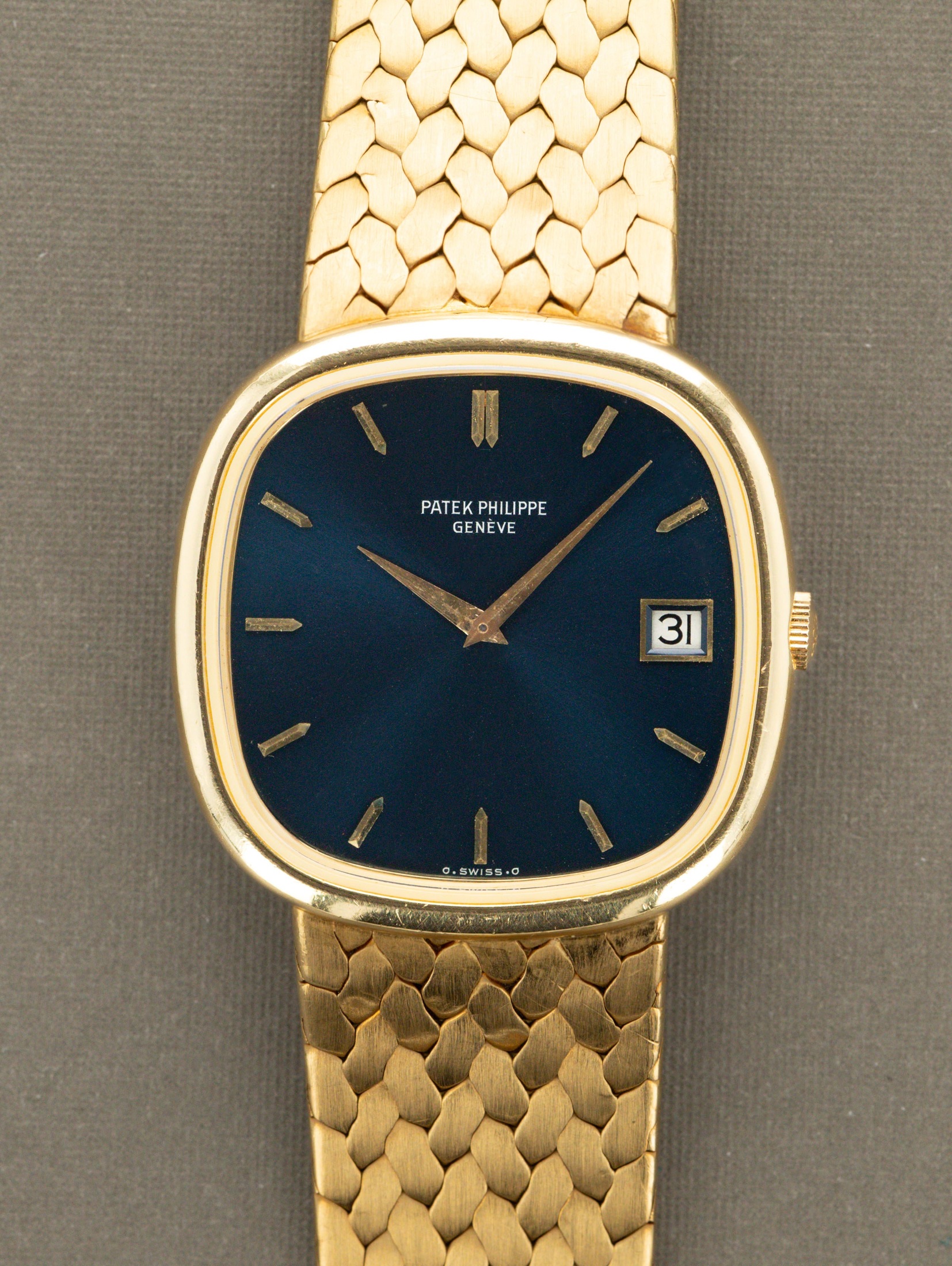 تصویر منبع؛ ساعت مچی Patek Philippe Ellipse 'TV' رفرنس 3604-1J
