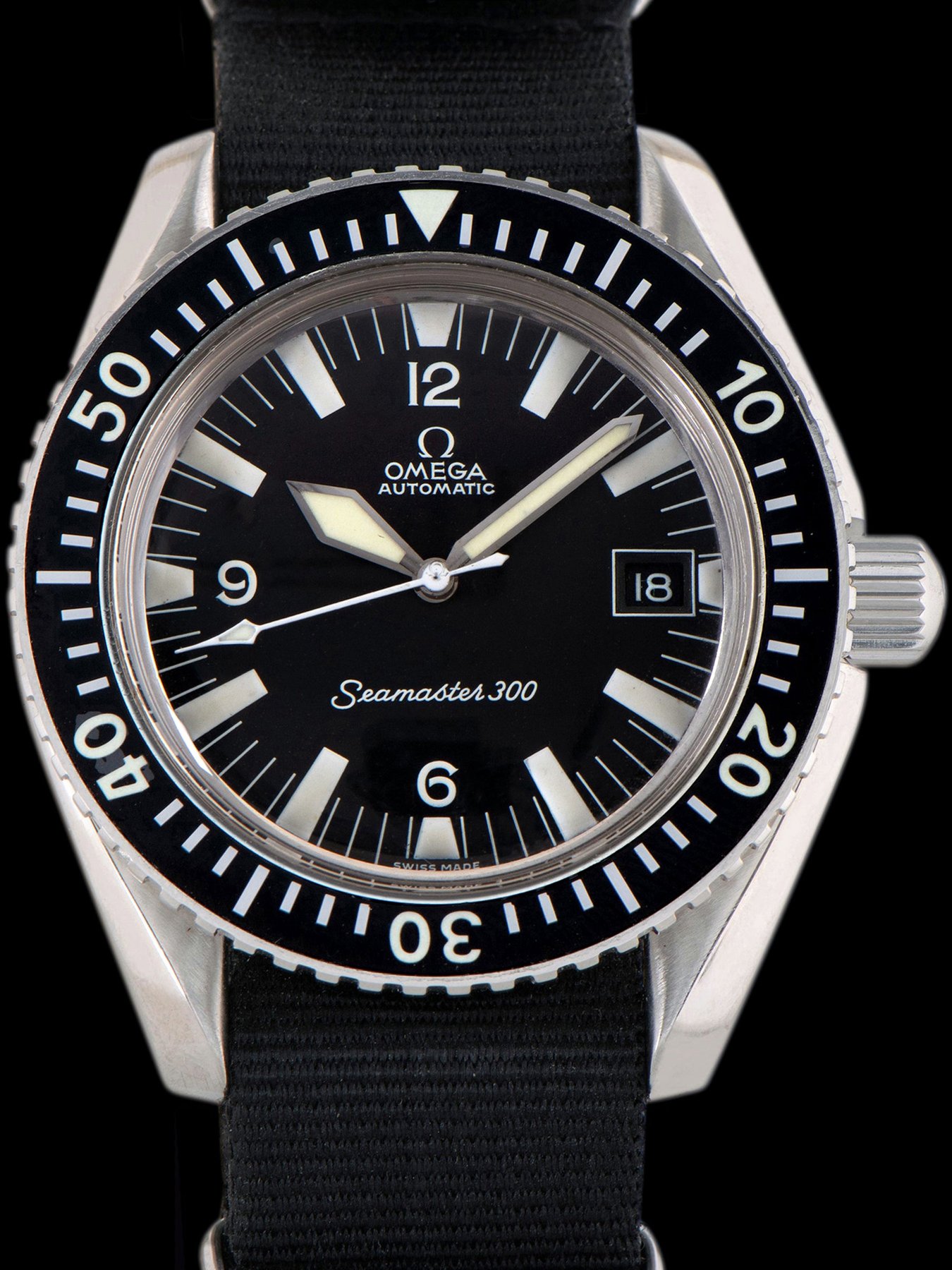تصویر منبع؛ ساعت مچی Omega Seamaster 300 «WatchCo»، رفرنس 166.024 با صفحه مشکی مات