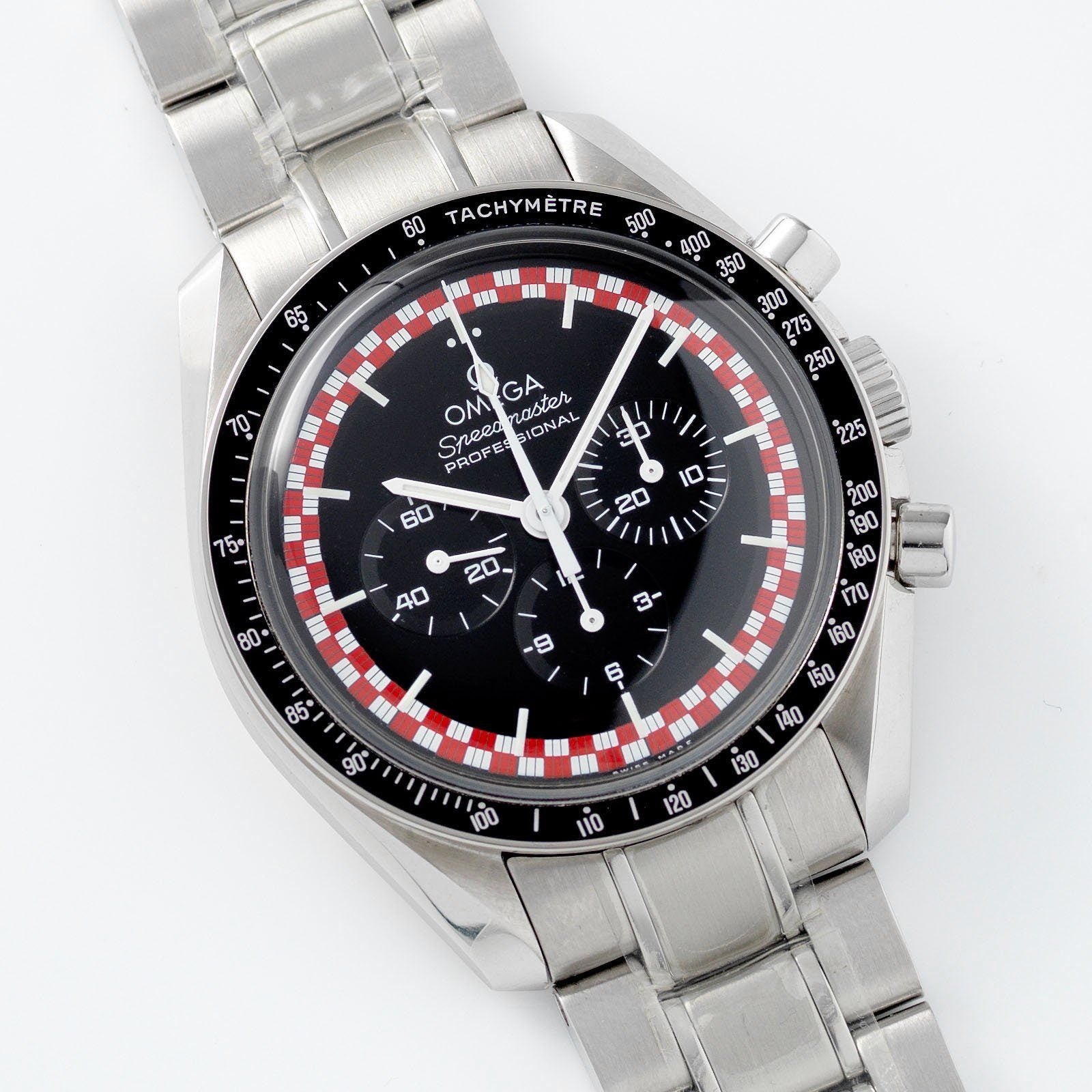 تصویر منبع؛ ساعت مچی کرنوگراف Omega Speedmaster Tin Tin رفرنس 311.30.42.30.01.004