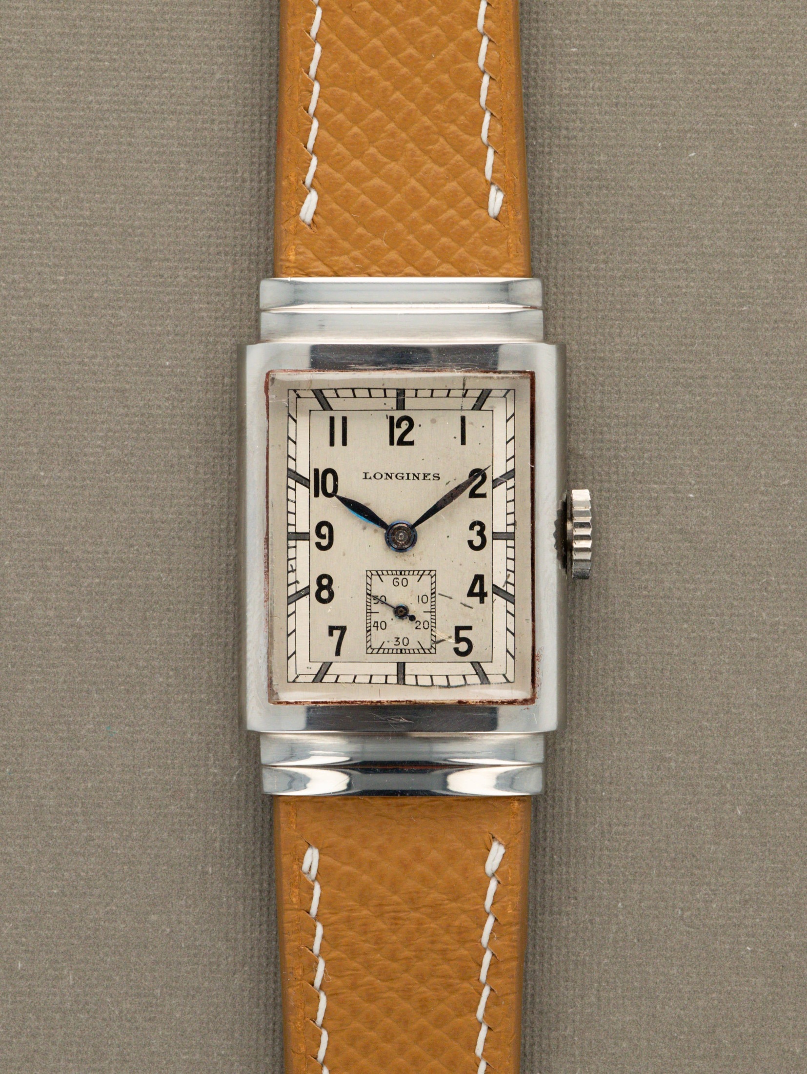 تصویر منبع؛ Longines 'Hooded Lug' Rectangular Dress Watch - Silver 'Art Deco' Dial