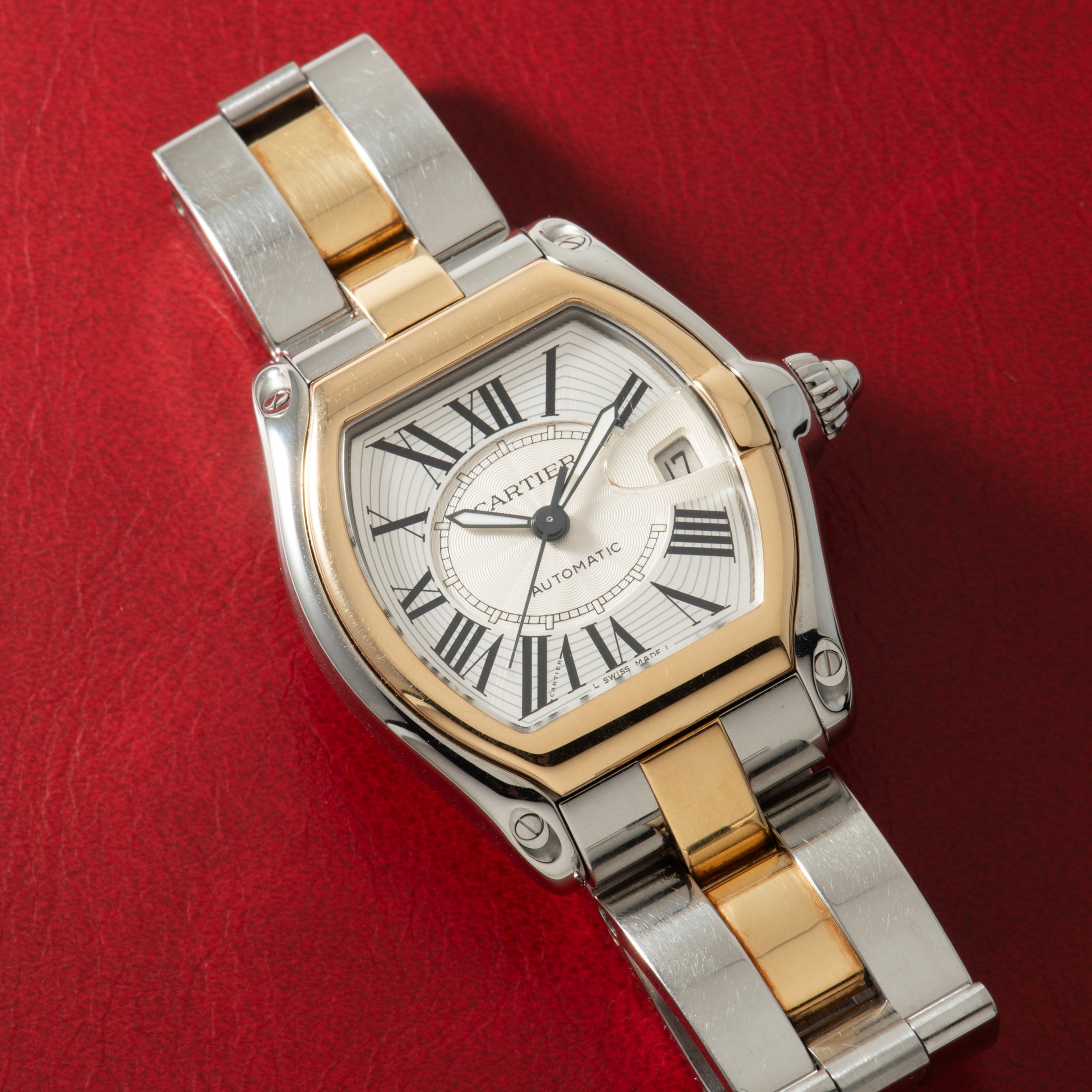 تصویر منبع؛ ساعت Cartier Roadster