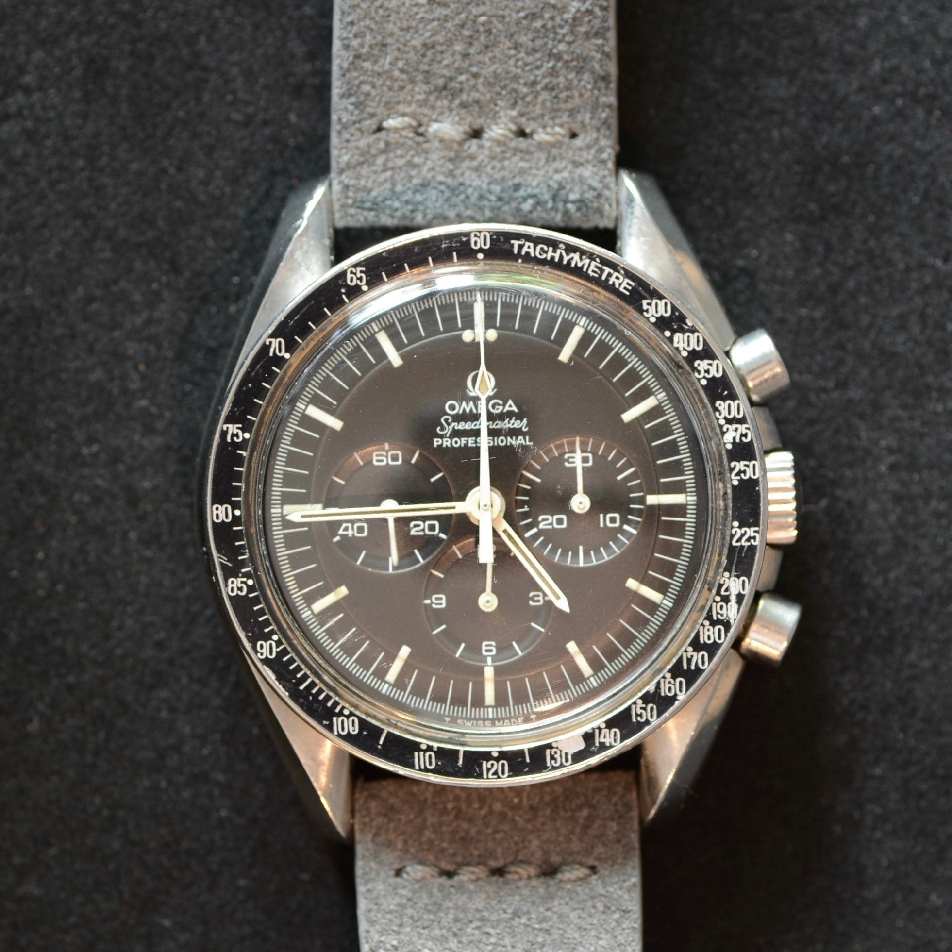 تصویر منبع؛ ساعت مچی کرنوگراف Omega Speedmaster Professional رفرنس 145.022-69