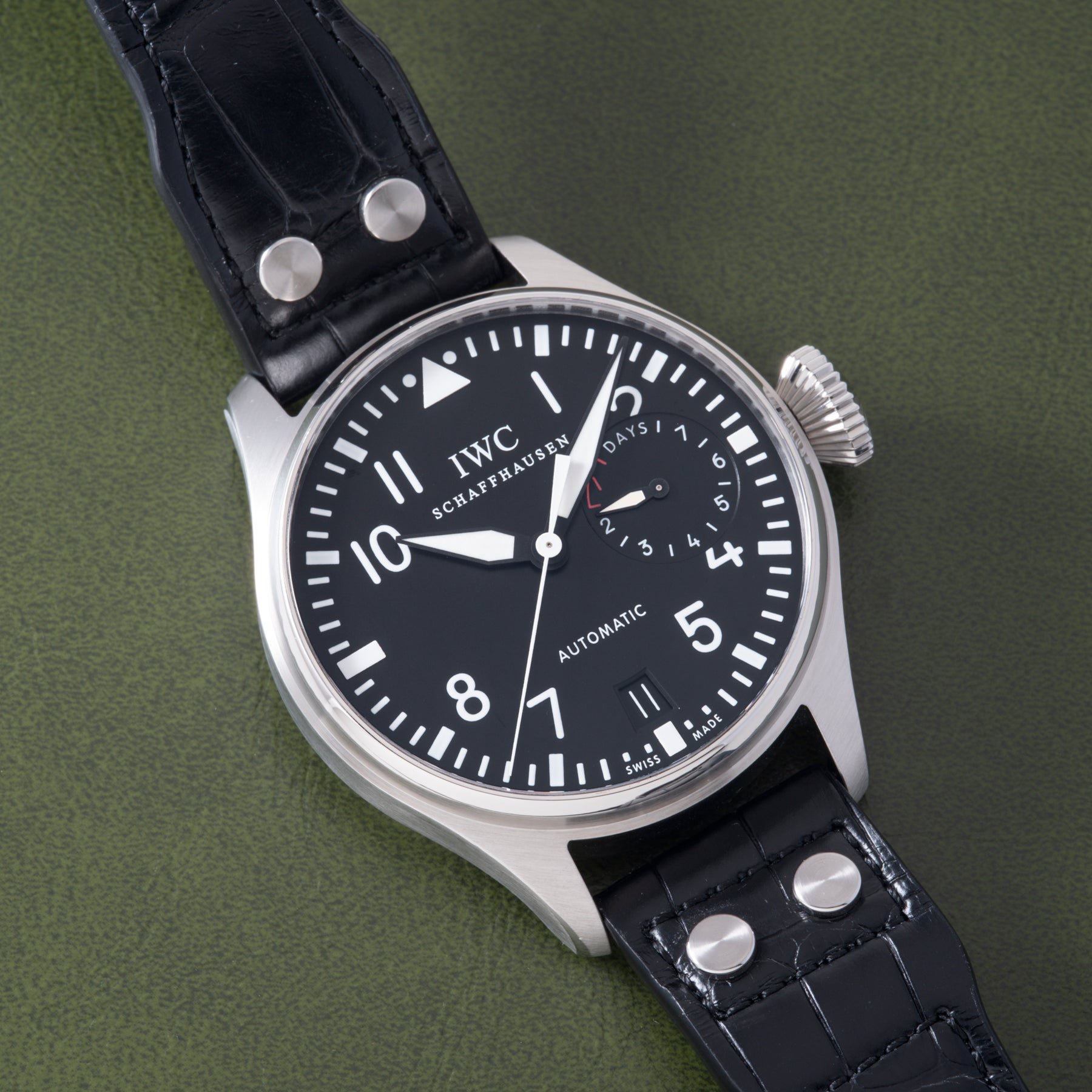 تصویر منبع؛ ساعت مچی IWC Big Pilot با قاب فولادی 46 میلیمتری
