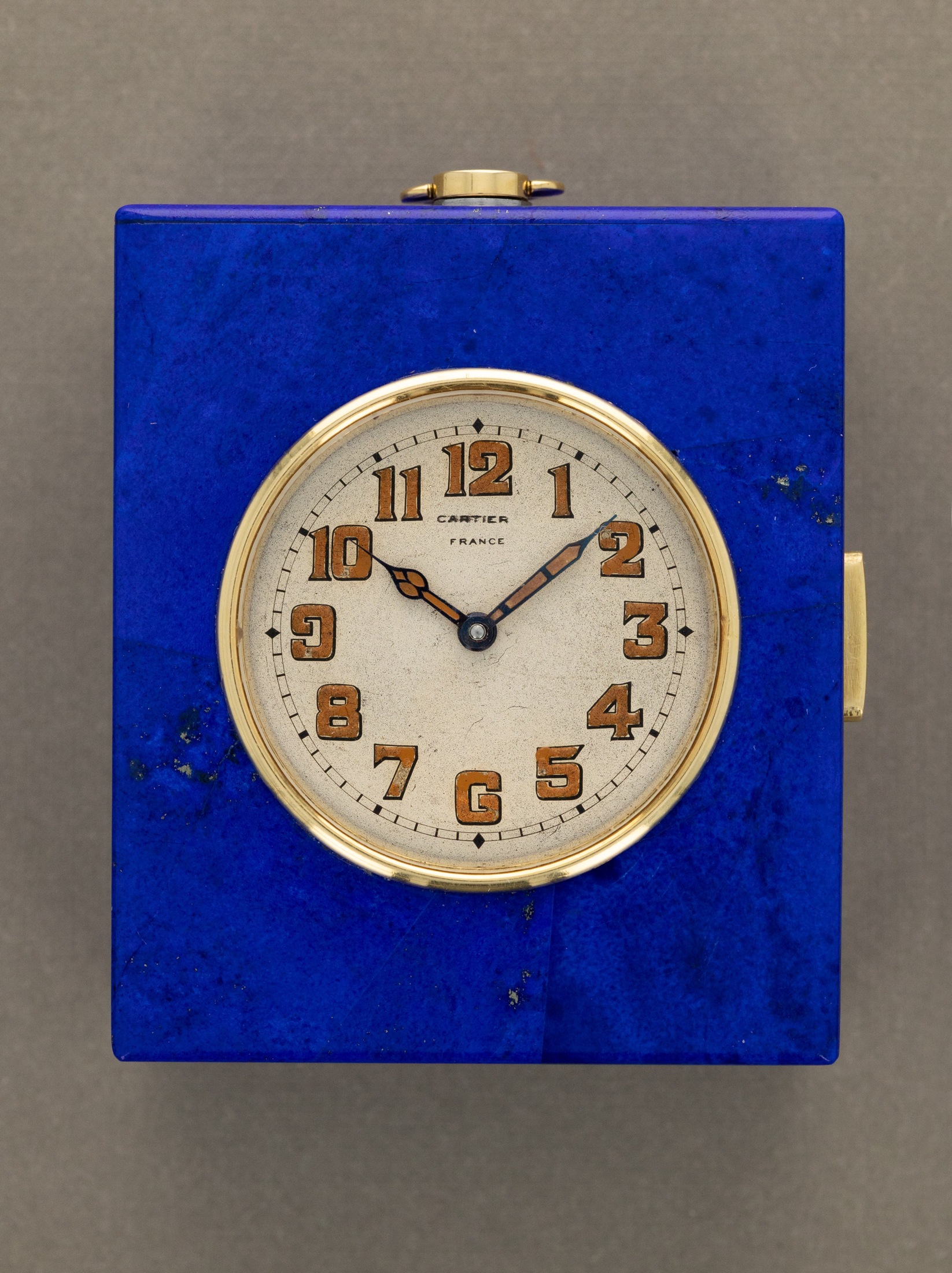 تصویر منبع؛ ساعت رومیزی Cartier Lapis Lazuli Minute Repeater
