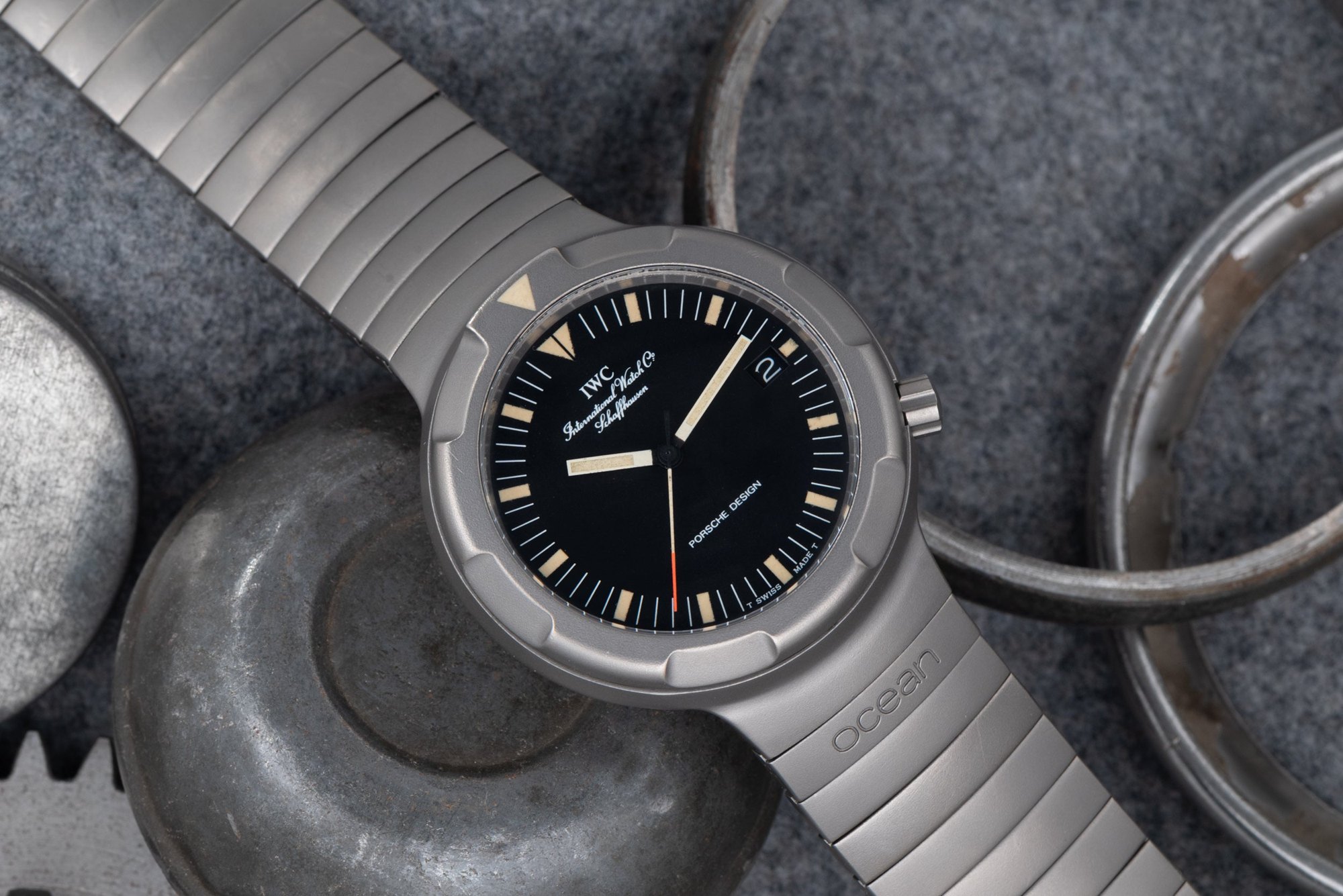 تصویر منبع؛ ساعت مچی IWC Porsche Design Ocean 2000