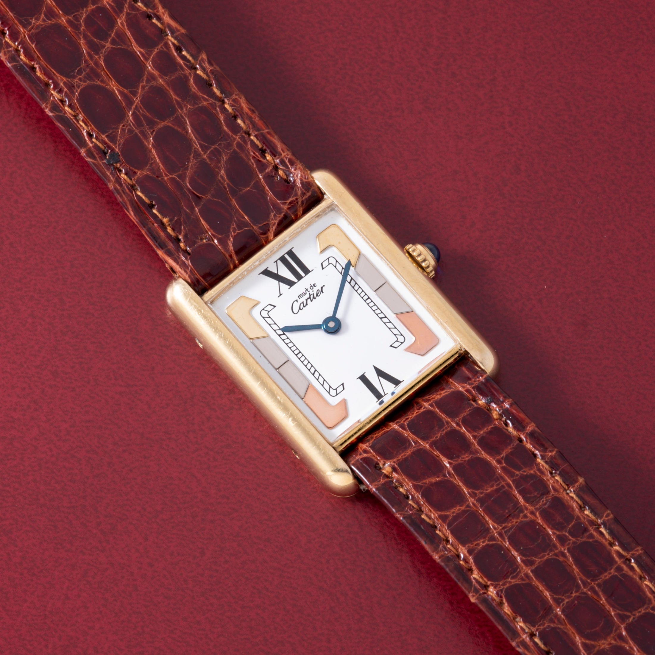 تصویر منبع؛ Cartier Must de Cartier Tank Vermeil Large