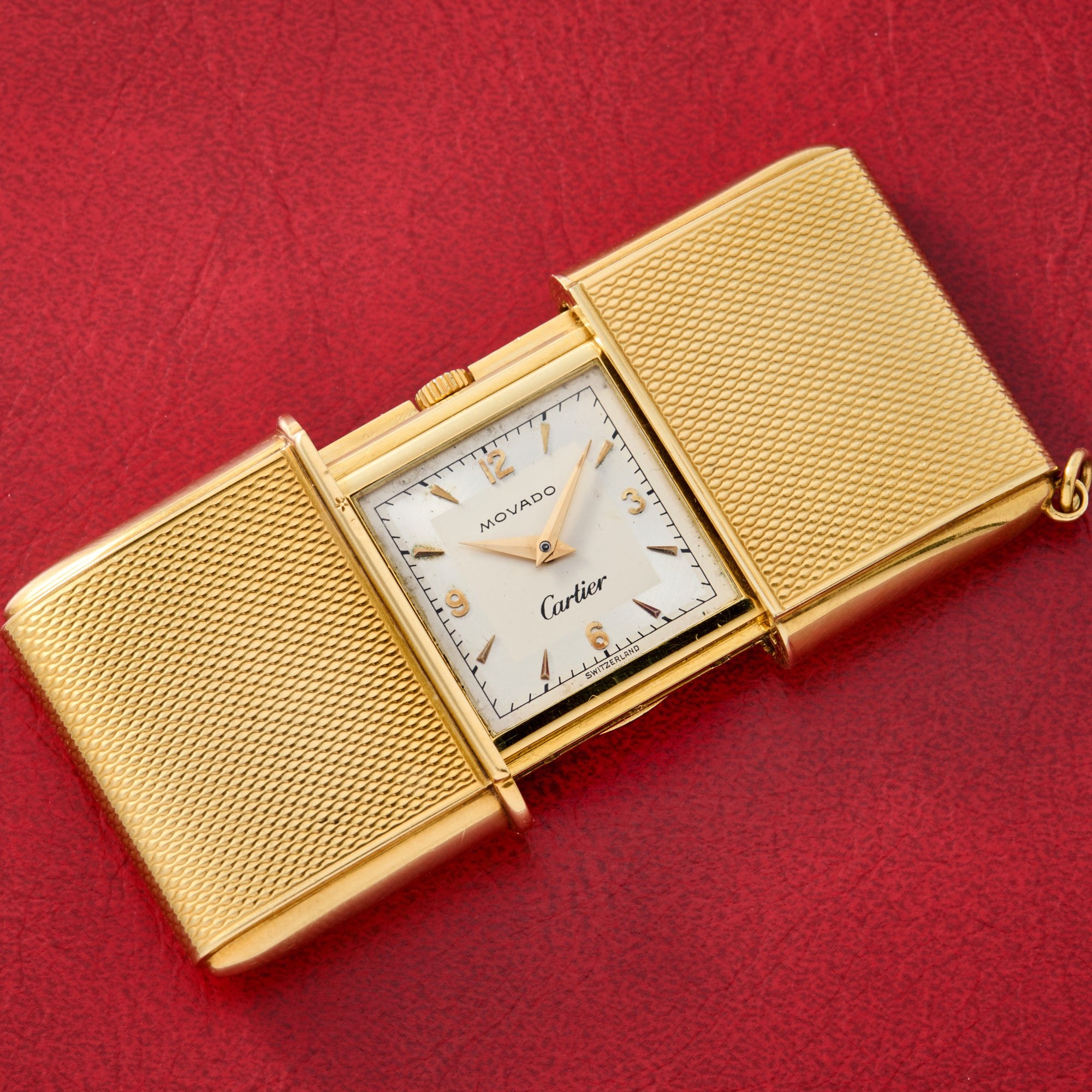 تصویر منبع؛ ساعت سفری لوکس Movado Ermeto به سفارش Cartier