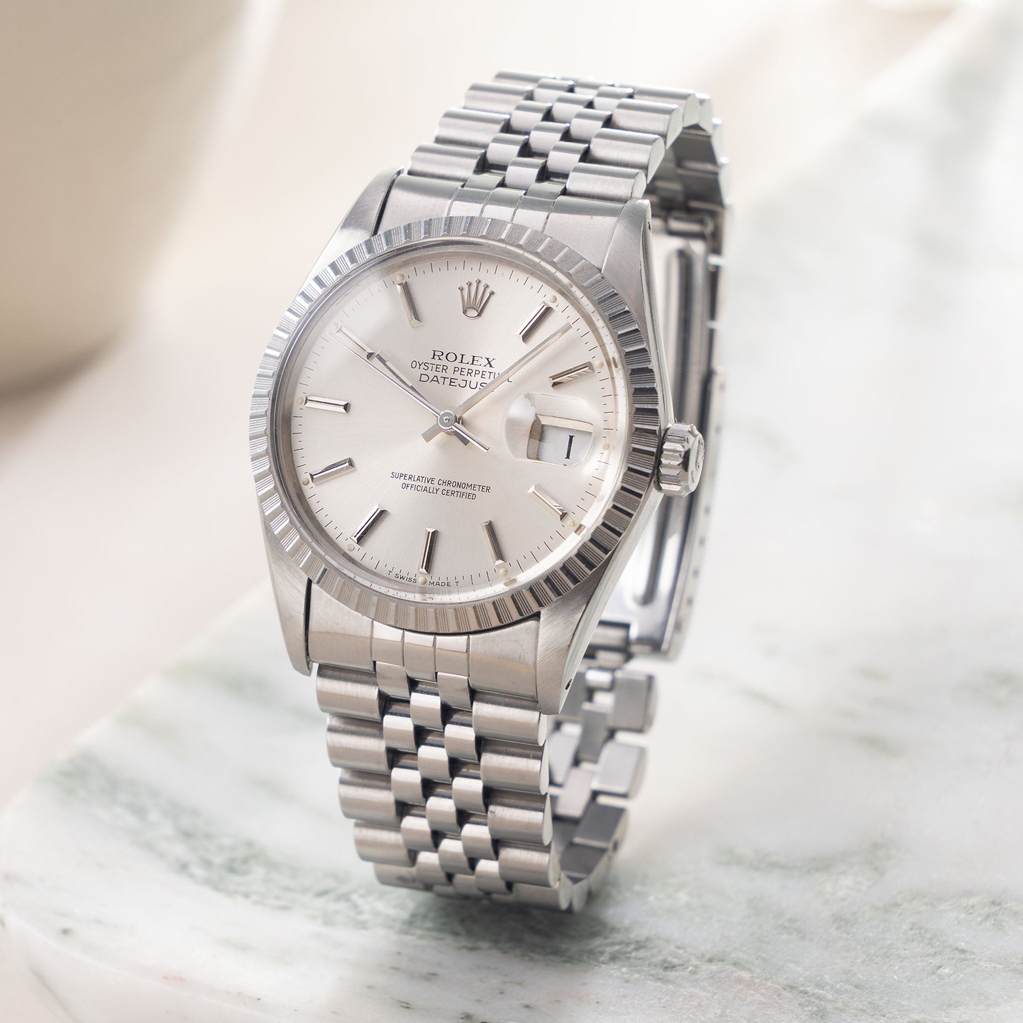 تصویر منبع؛ ساعت مچی Rolex Datejust رفرنس 16030 با صفحه نقرهای