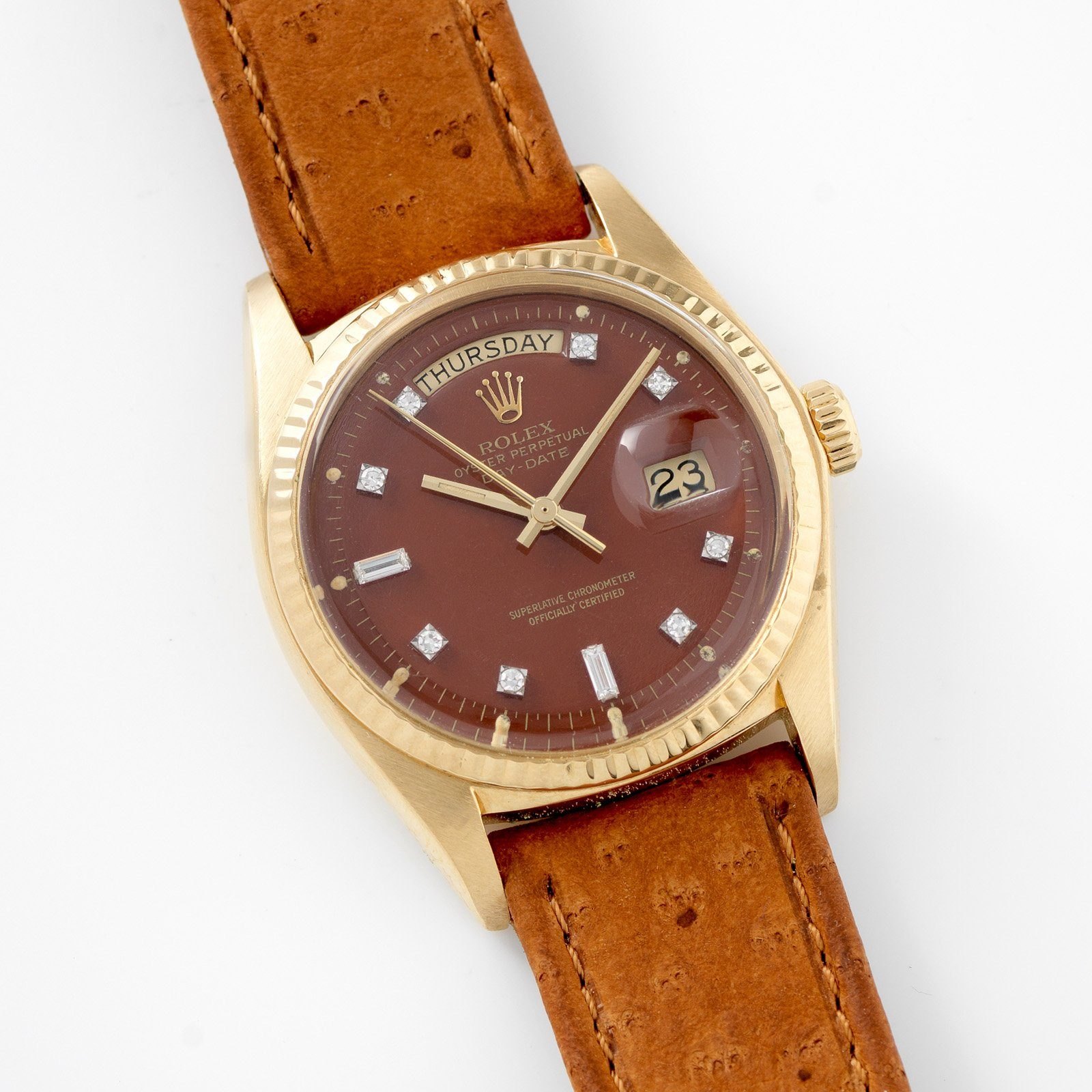 تصویر منبع؛ ساعت مچی Rolex مدل Day Date 1803 با صفحه استلا Oxblood و الماس