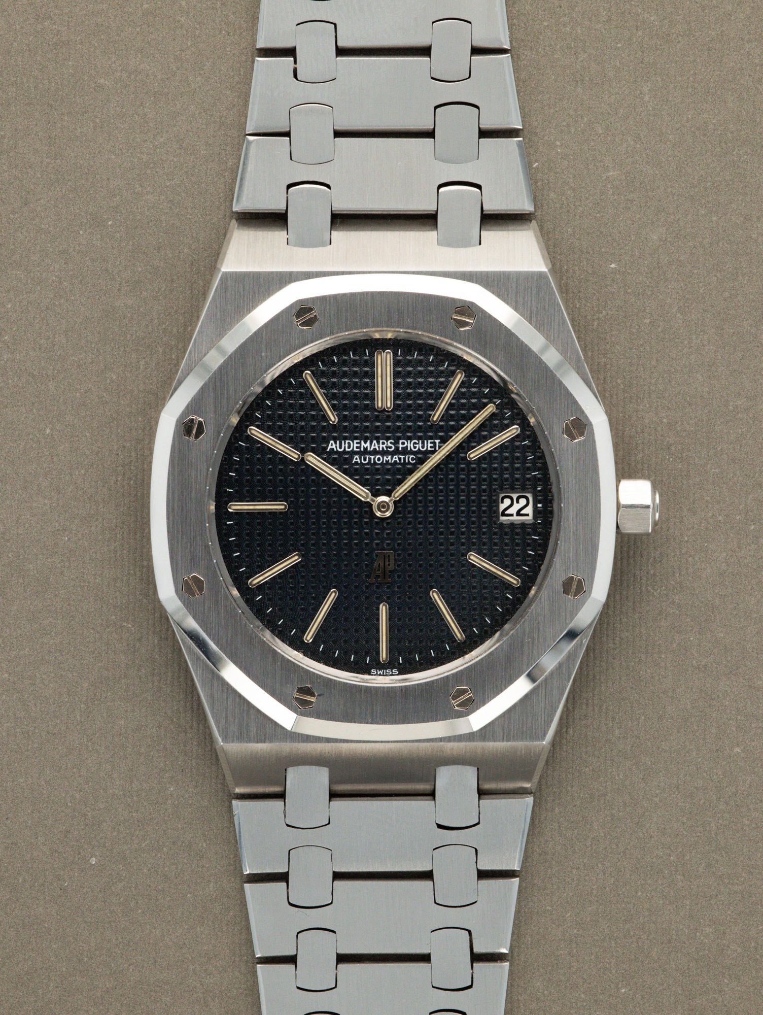 تصویر منبع؛ ساعت مچی Audemars Piguet Royal Oak Ref. 5402ST سری Jumbo A-Series