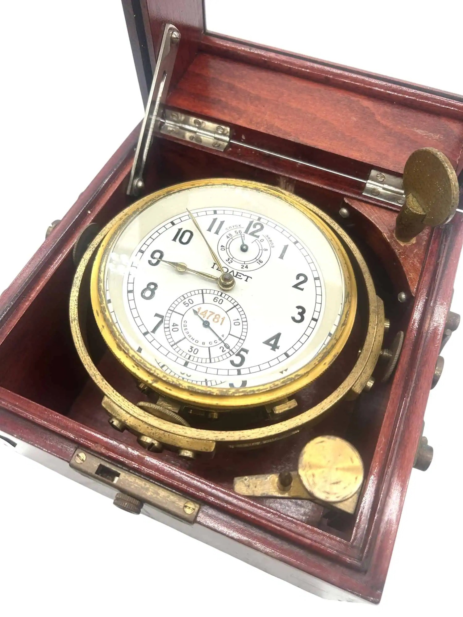تصویر منبع؛ کرونومتر دریایی دو روزه First Moscow Watch Factory (Poljot)، شماره ۱۴۷۸۱