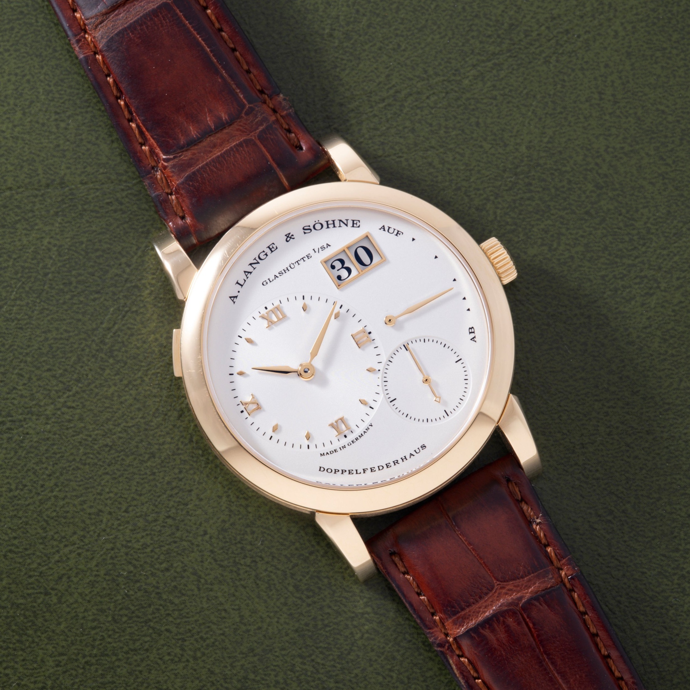 تصویر منبع؛ ساعت A. Lange & Söhne Lange 1