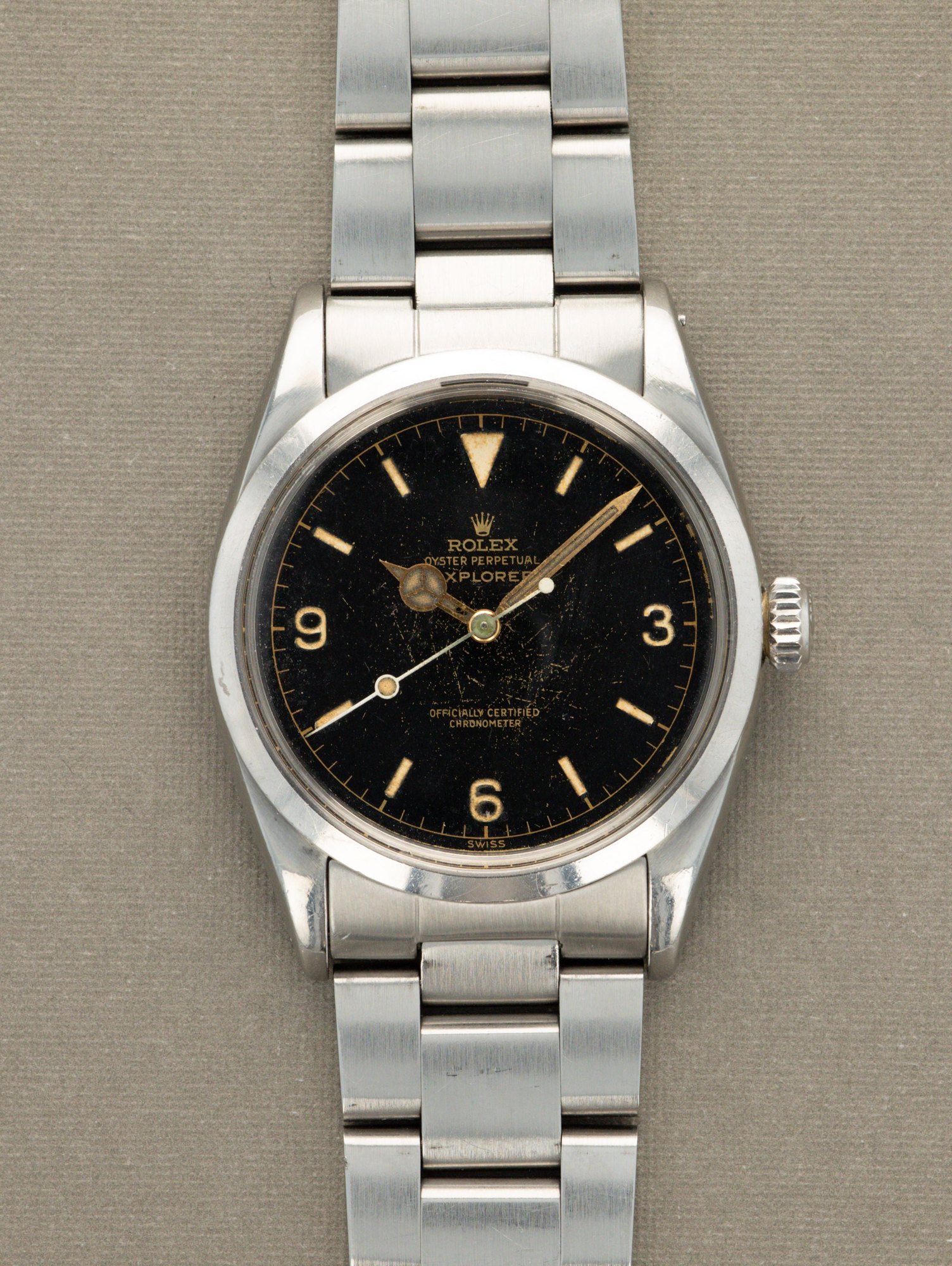 تصویر منبع؛ ساعت مچی Rolex Explorer I رفرنس 6610 با صفحه تروپیکال آنتیک