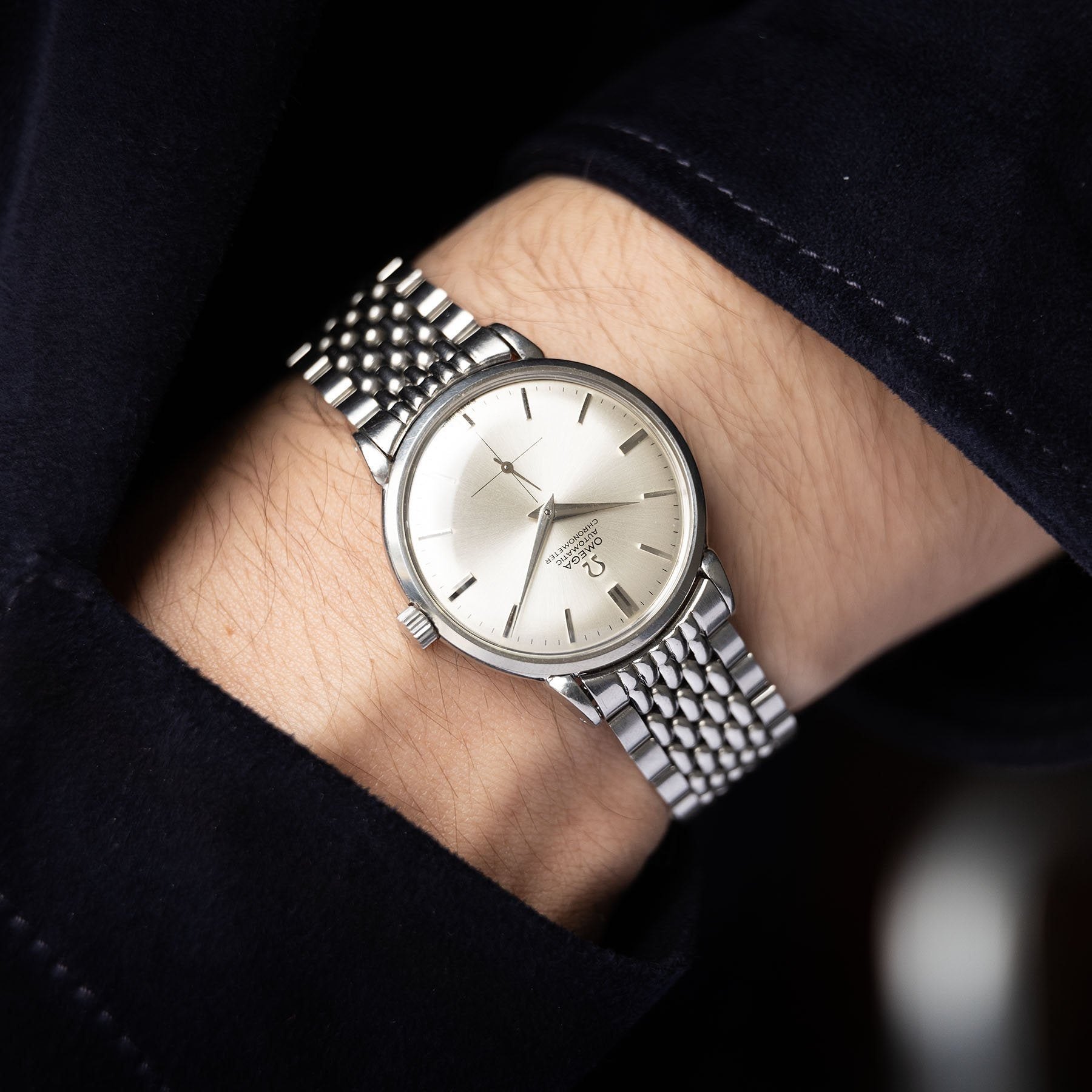 تصویر منبع؛ ساعت مچی امگا Omega Chronometer رفرنس 2398