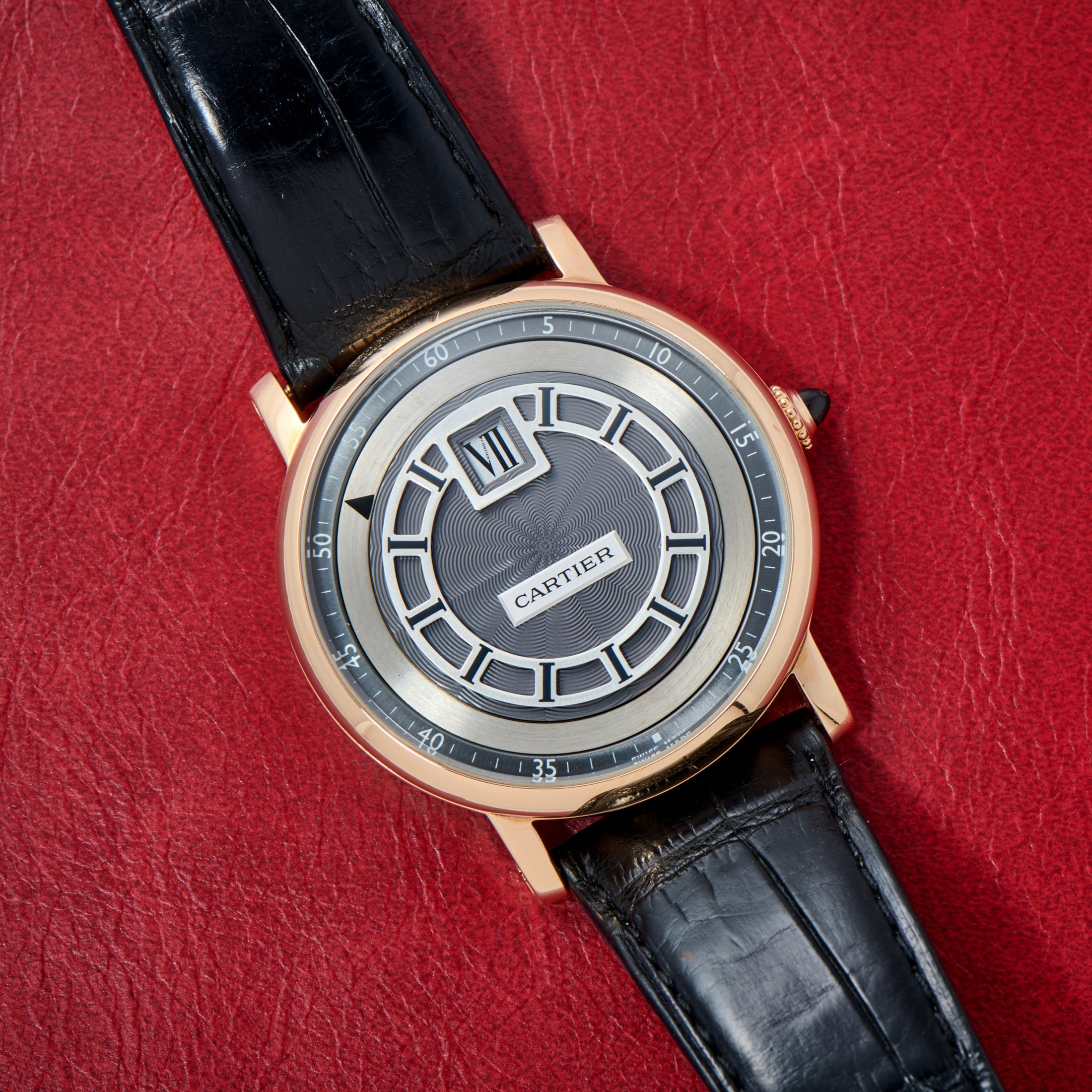 تصویر منبع؛ ساعت مچی Cartier Rotonde de Cartier