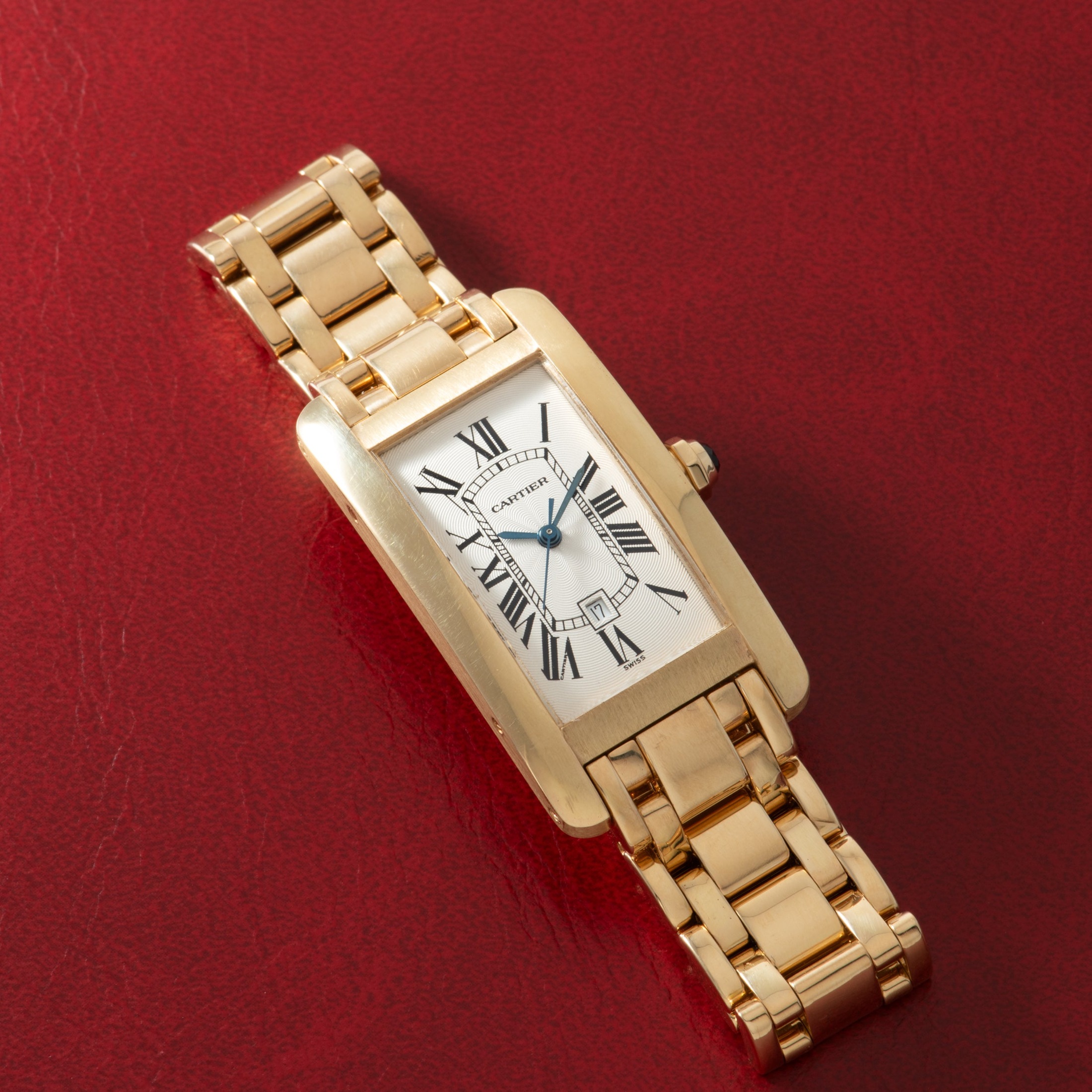 تصویر منبع؛ ساعت Cartier Tank Américaine