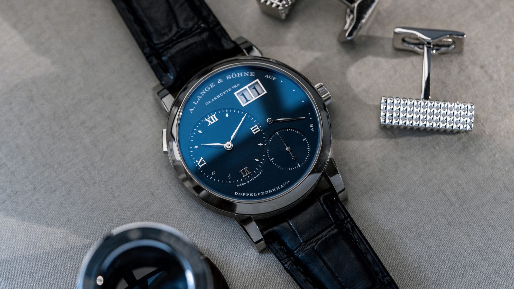 تصویر منبع؛ ساعت مچی A. Lange & Söhne مدل Lange 1 رفرنس 191.028