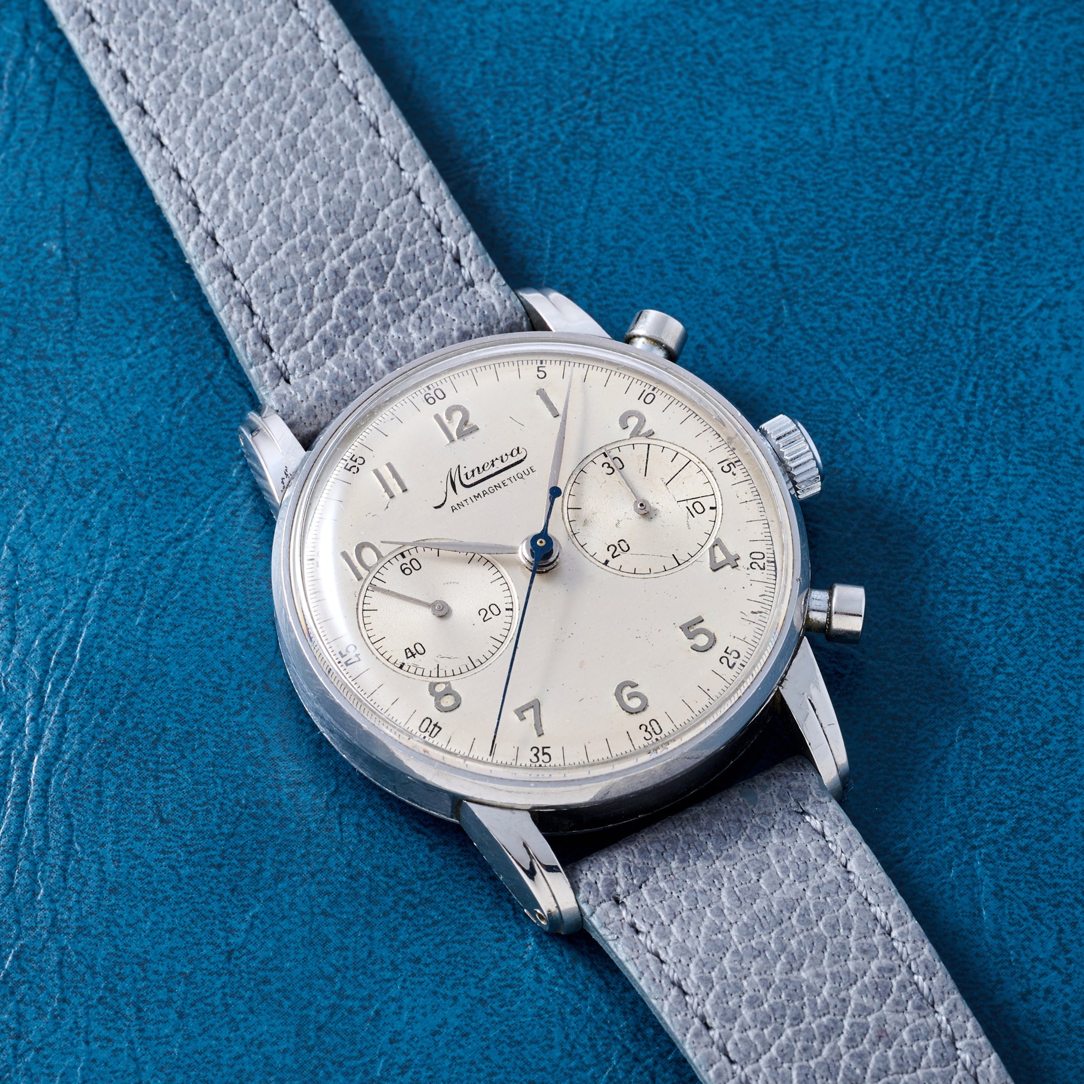 تصویر منبع؛ ساعت مچی Minerva 'Jumbo' Chronograph رفرنس 1327