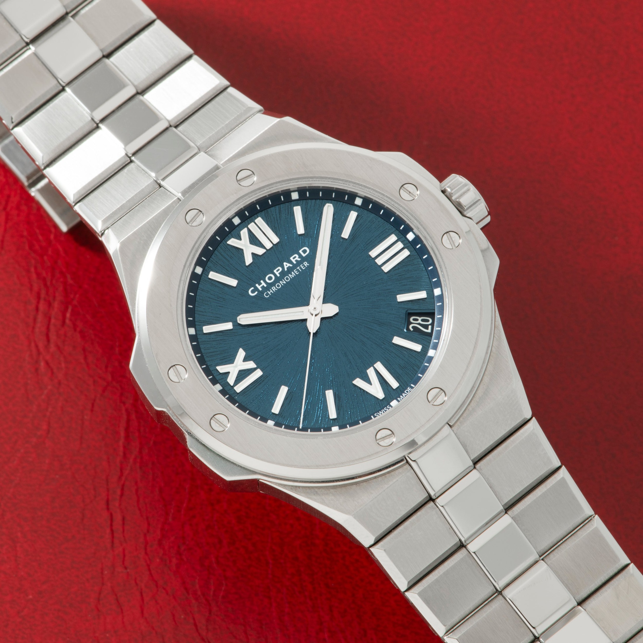 تصویر منبع؛ ساعت Chopard Alpine Eagle رفرنس 298600-3001
