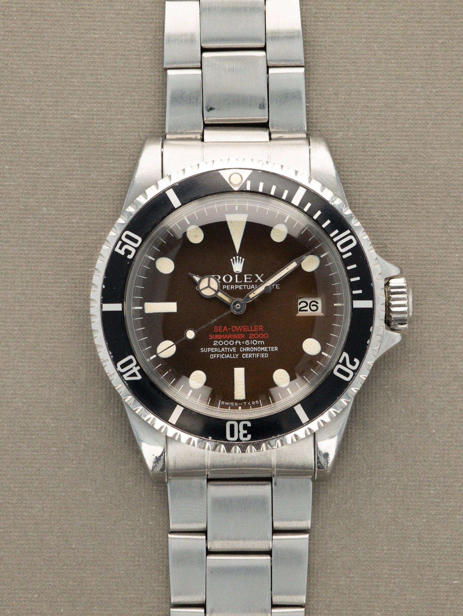 تصویر منبع؛ ساعت مچی Rolex Sea-Dweller رفرنس 1665 مدل Double Red Patent Pending