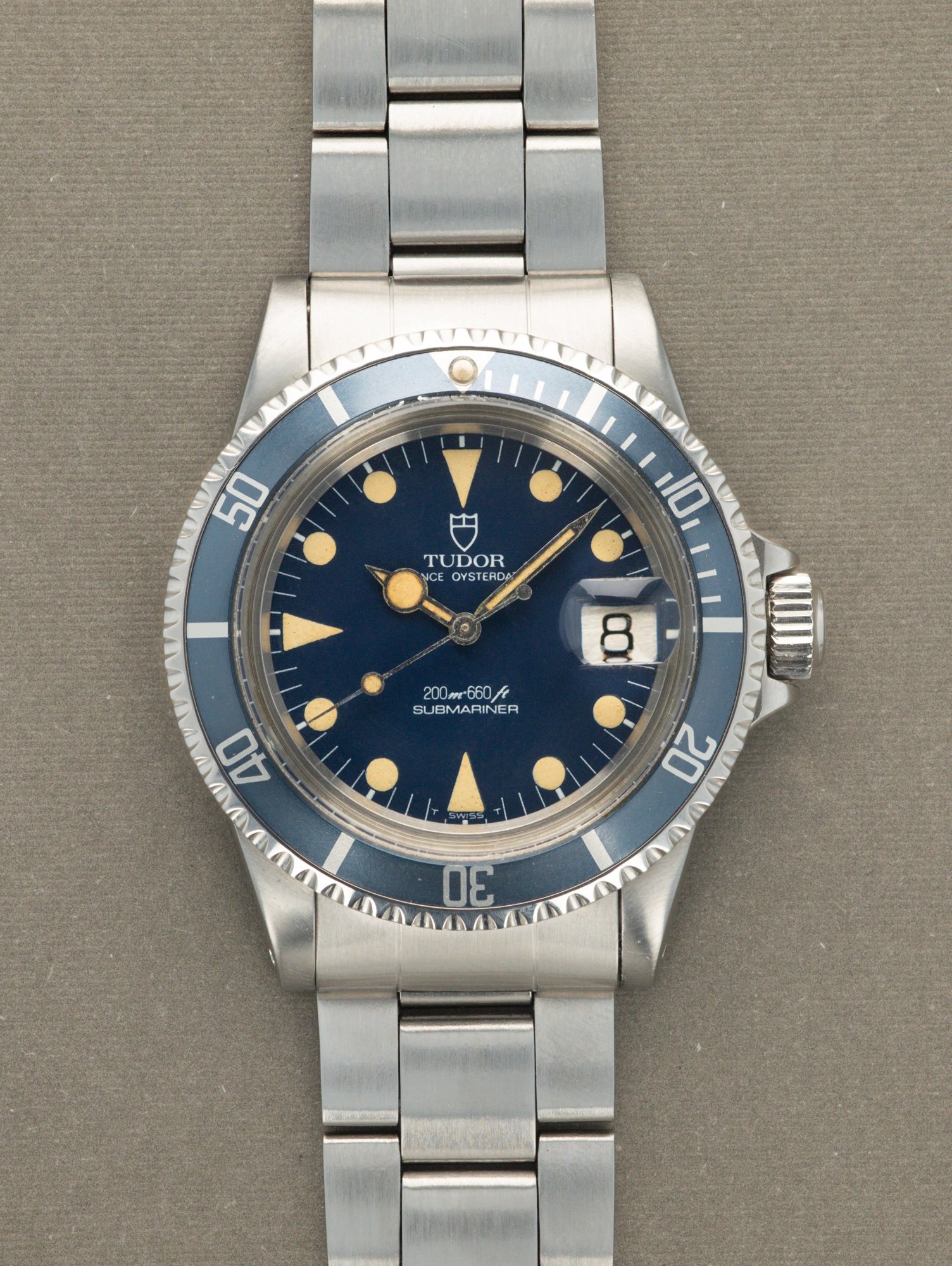 تصویر منبع؛ ساعت مچی غواصی Tudor Submariner Date رفرنس 76100 'Lollipop'