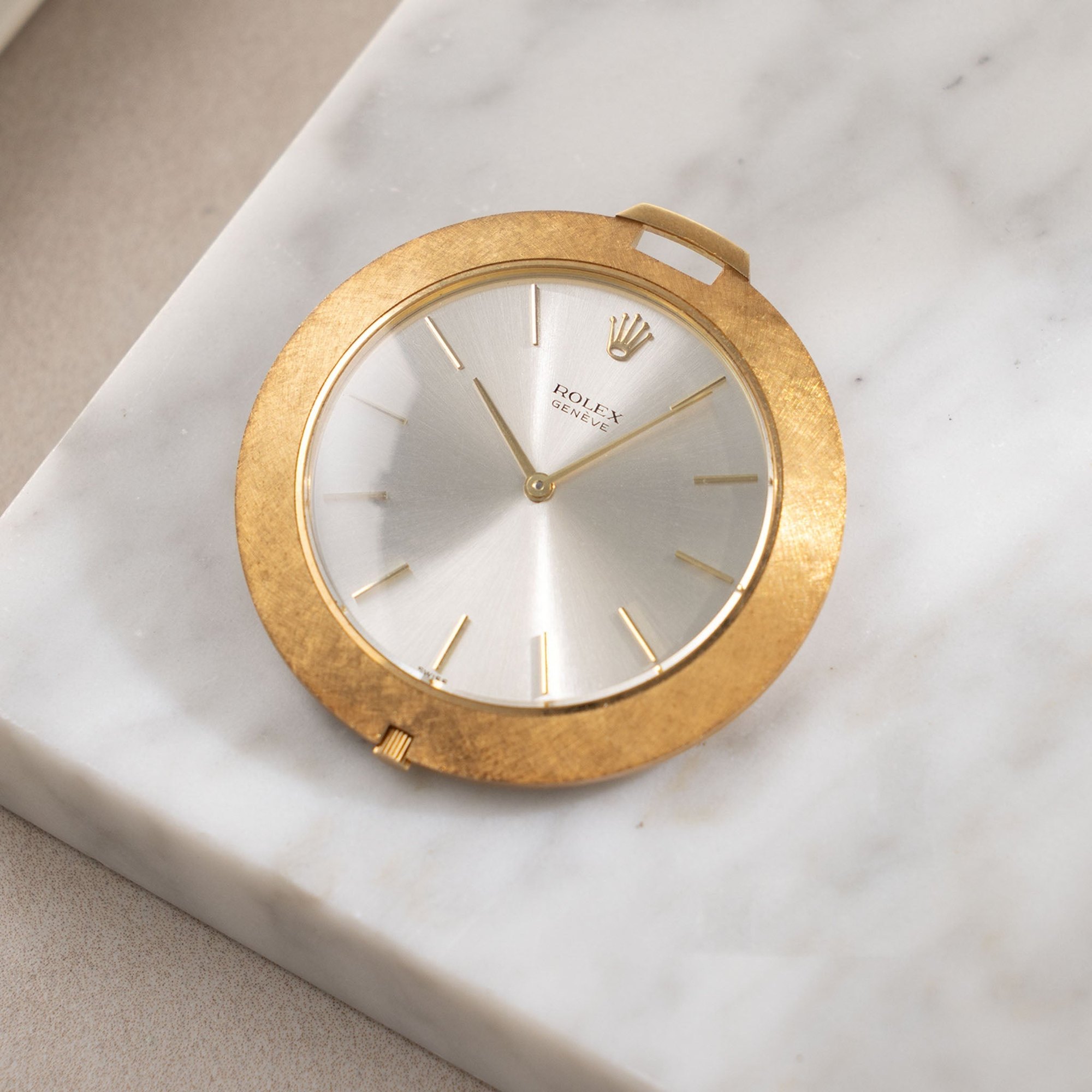 تصویر منبع؛ ساعت جیبی و آویز Rolex رفرنس 3608 طلای ۱۸ عیار