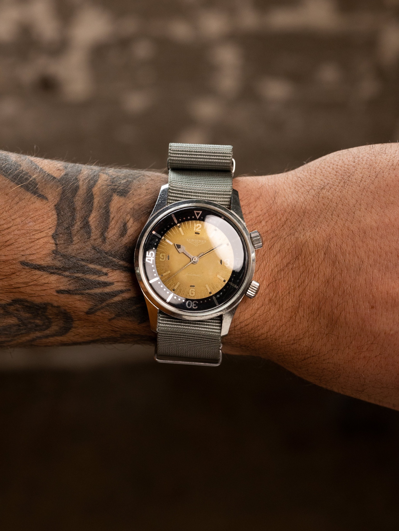 تصویر منبع؛ ساعت مچی Longines Legend Diver رفرنس 7150-2 با صفحه Tropical
