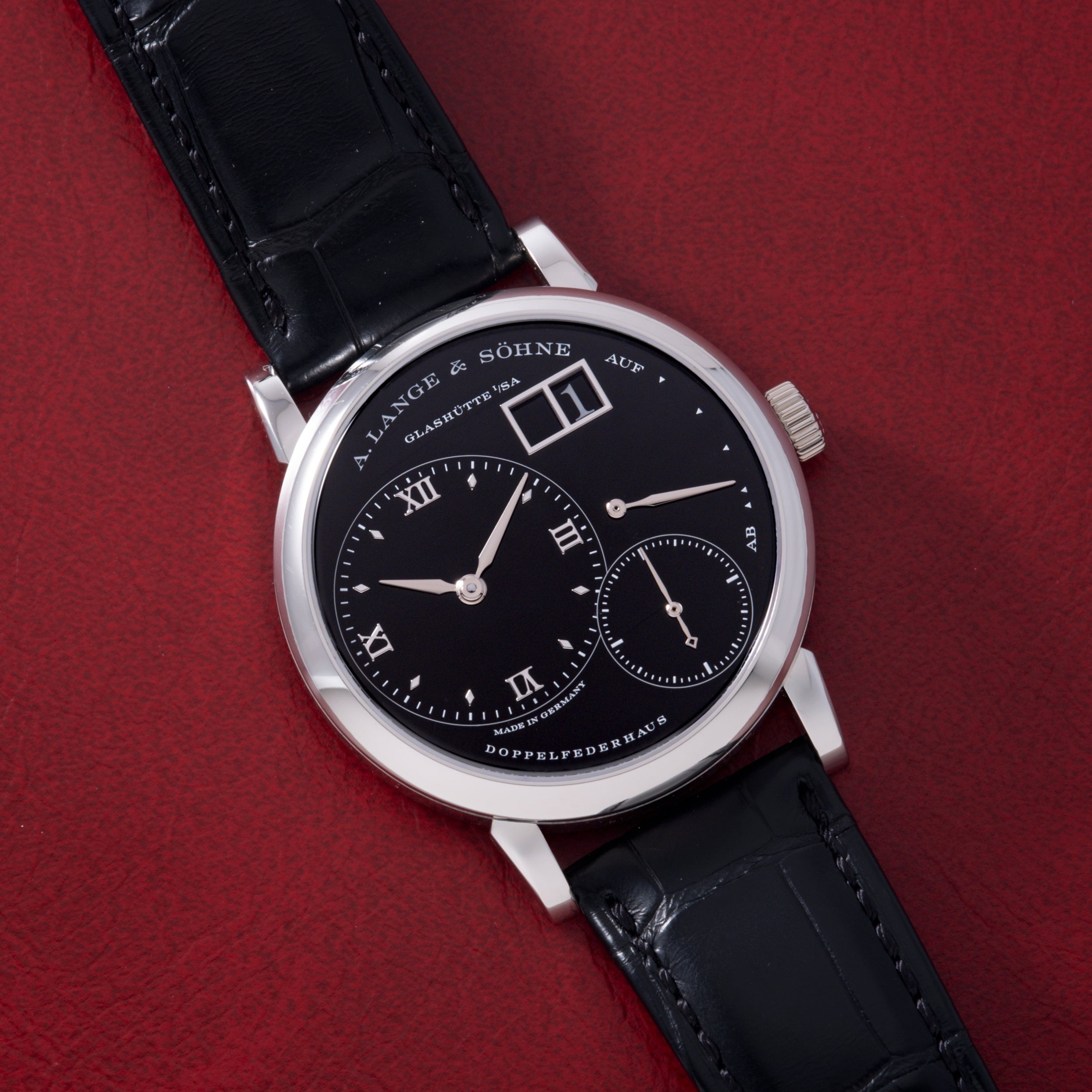 تصویر منبع؛ ساعت A. Lange & Söhne مدل Little Lange 1 'Onyx'