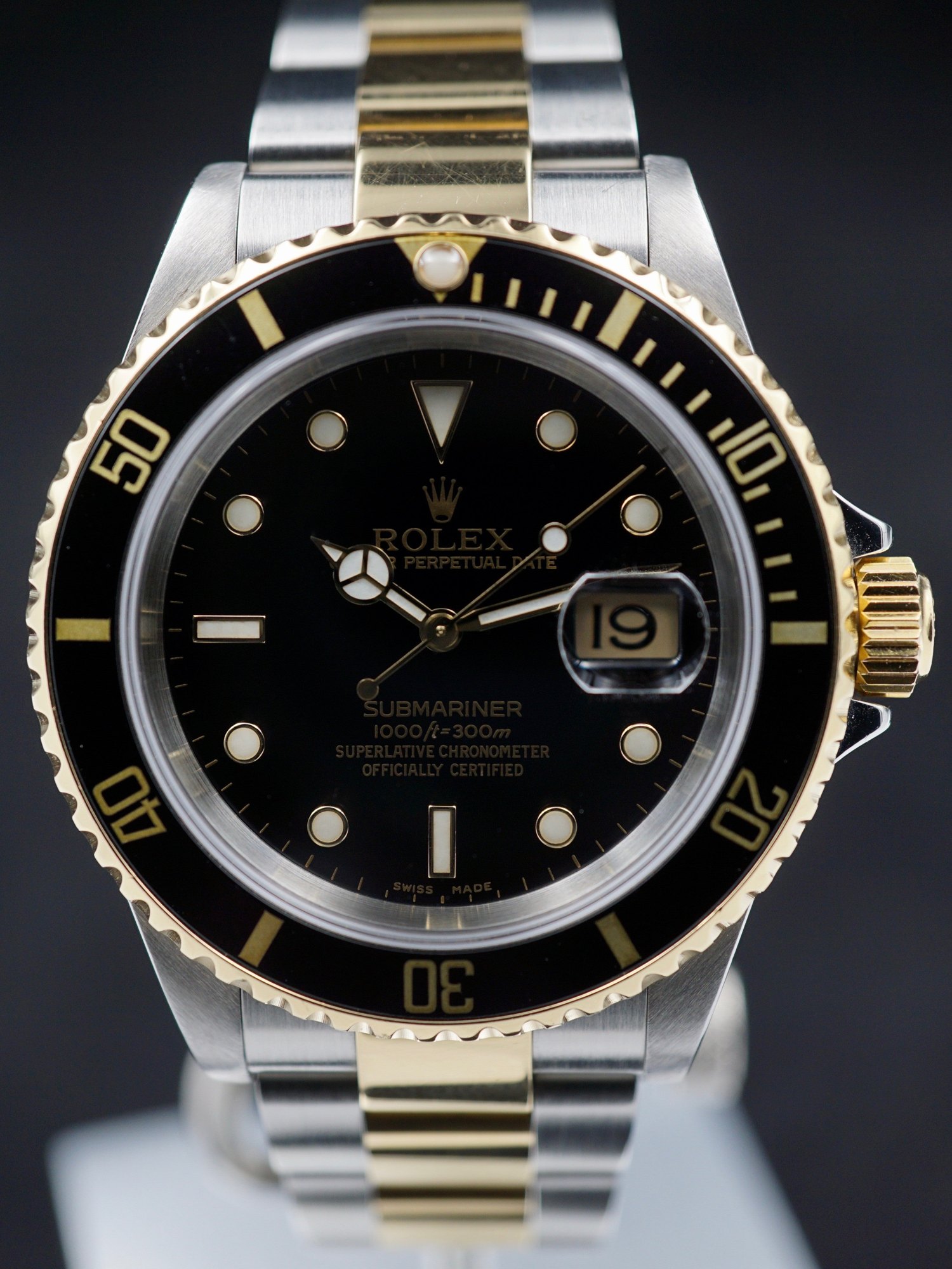 تصویر منبع؛ ساعت مچی رولکس Rolex Submariner دو رنگ رفرنس 16613 سال 2002