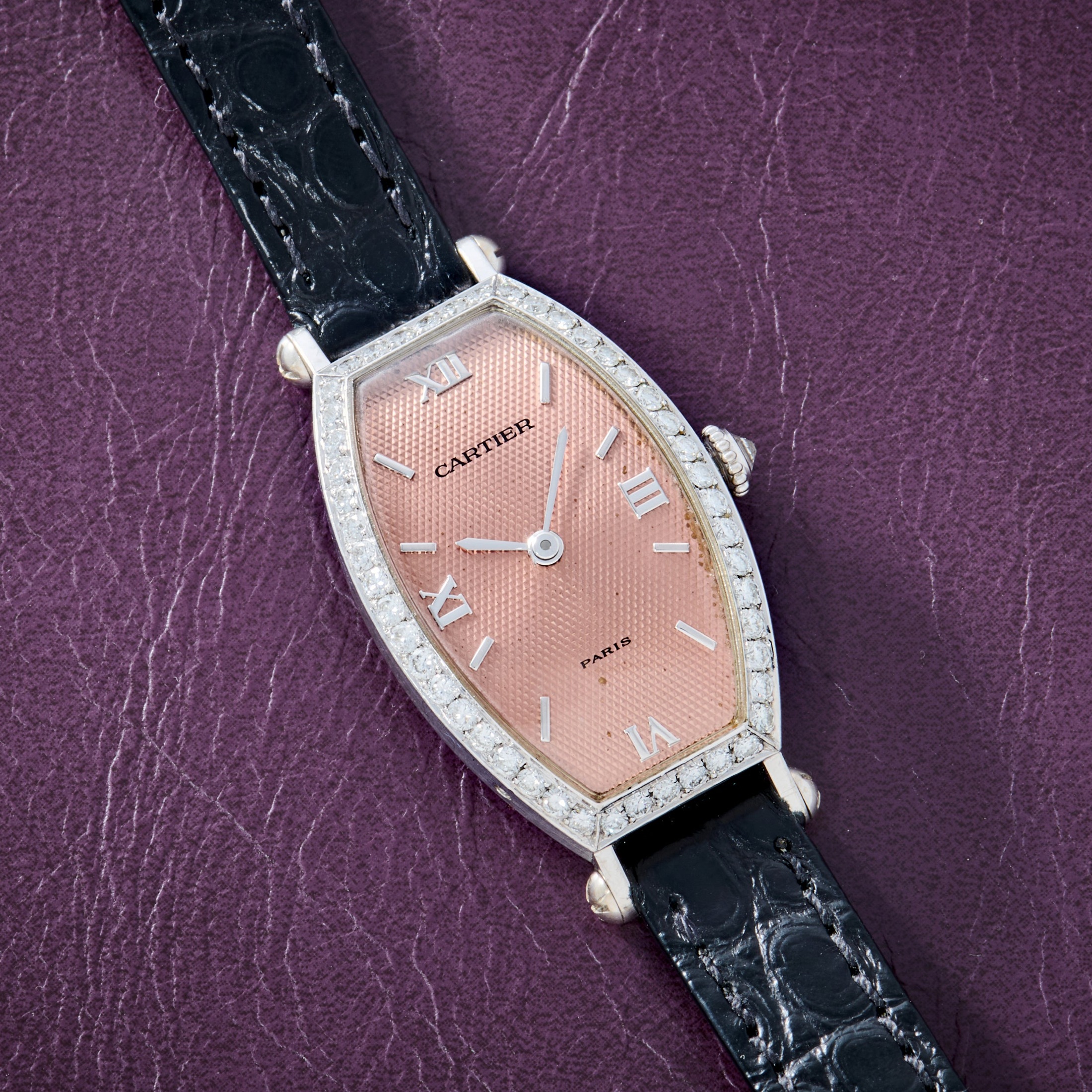 تصویر منبع؛ ساعت مچی Cartier Tonneau 'Paris' Diamonds رفرنس WA502051