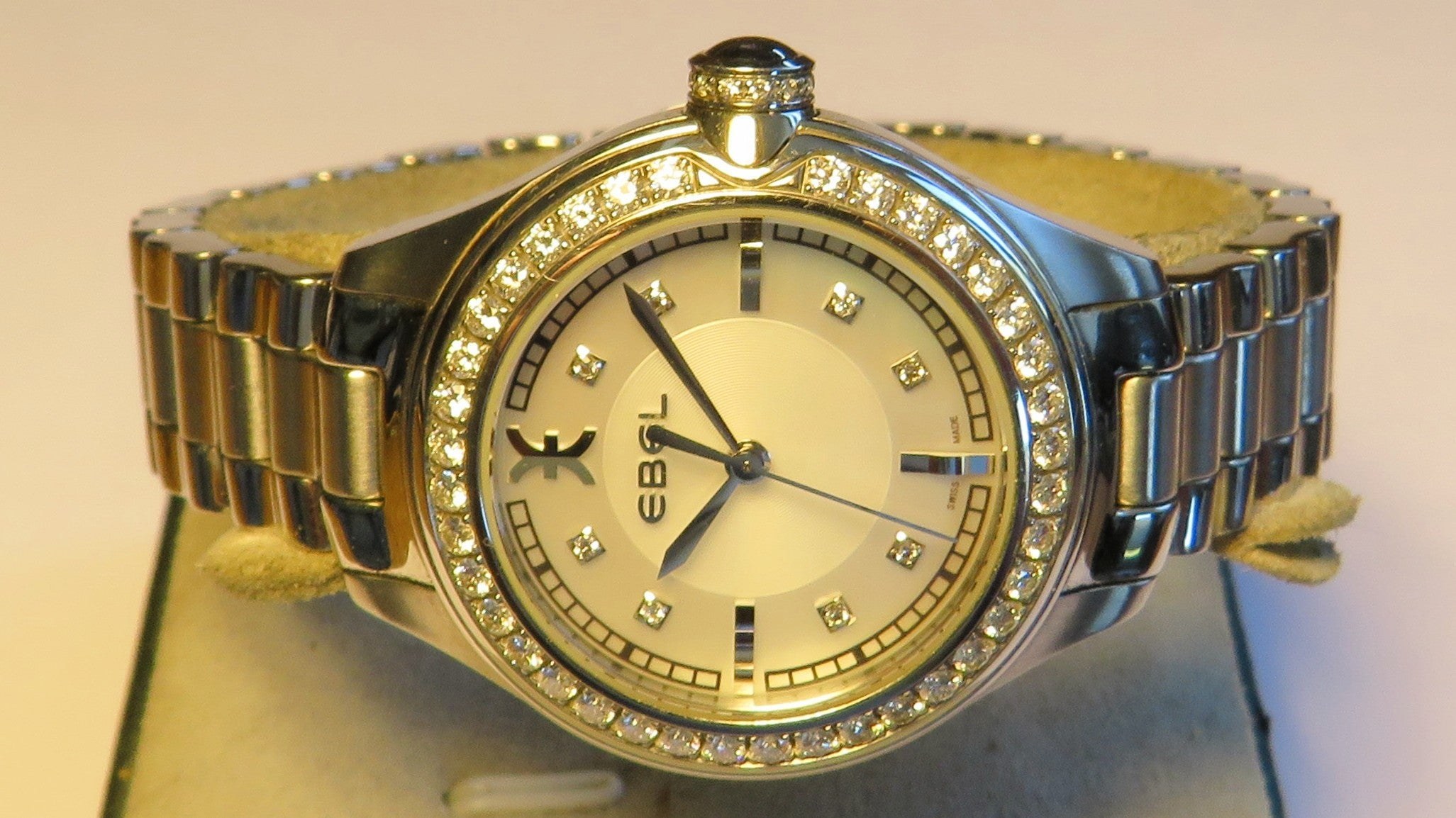 ساعت مچی زنانه کوارتز EBEL مدل Onde Diamond قاب استیل با ۵۶ برلیان