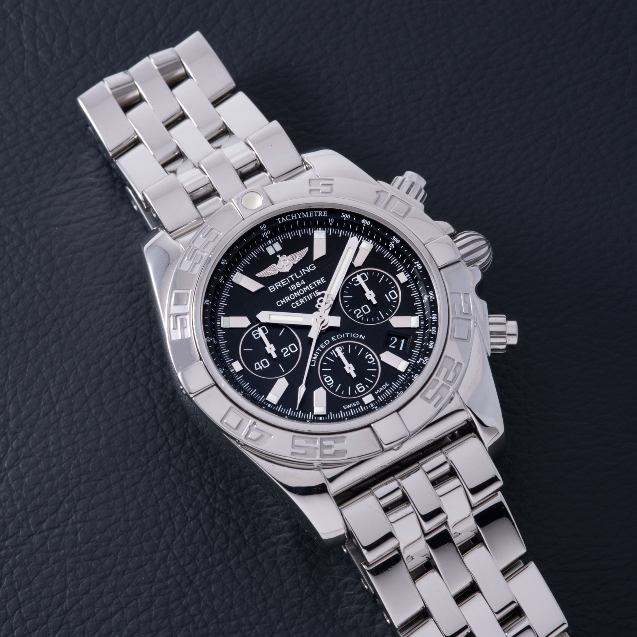 تصویر منبع؛ Breitling Chronomat