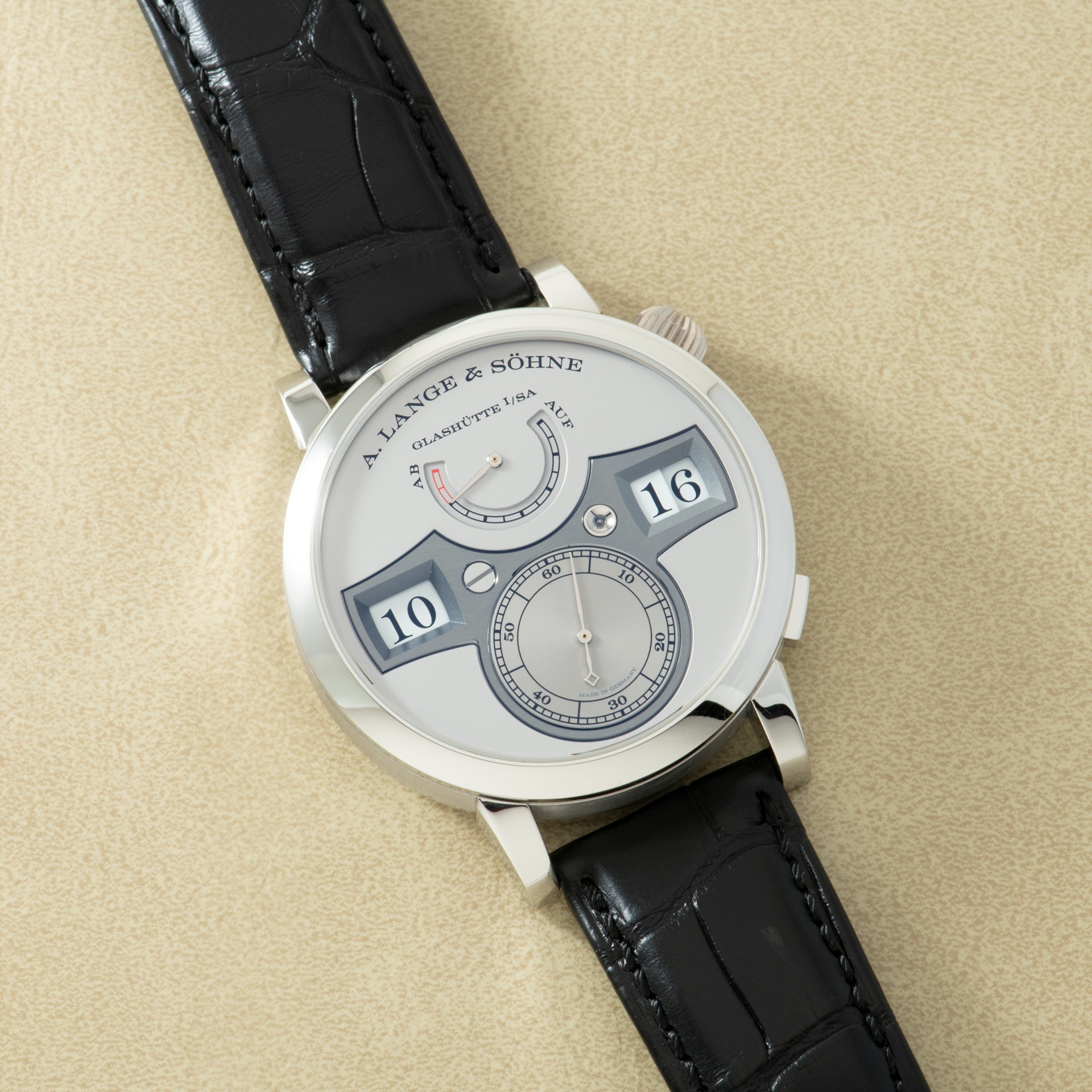 تصویر منبع؛ ساعت مچی A.Lange & Söhne Zeitwerk Ref. 142.025