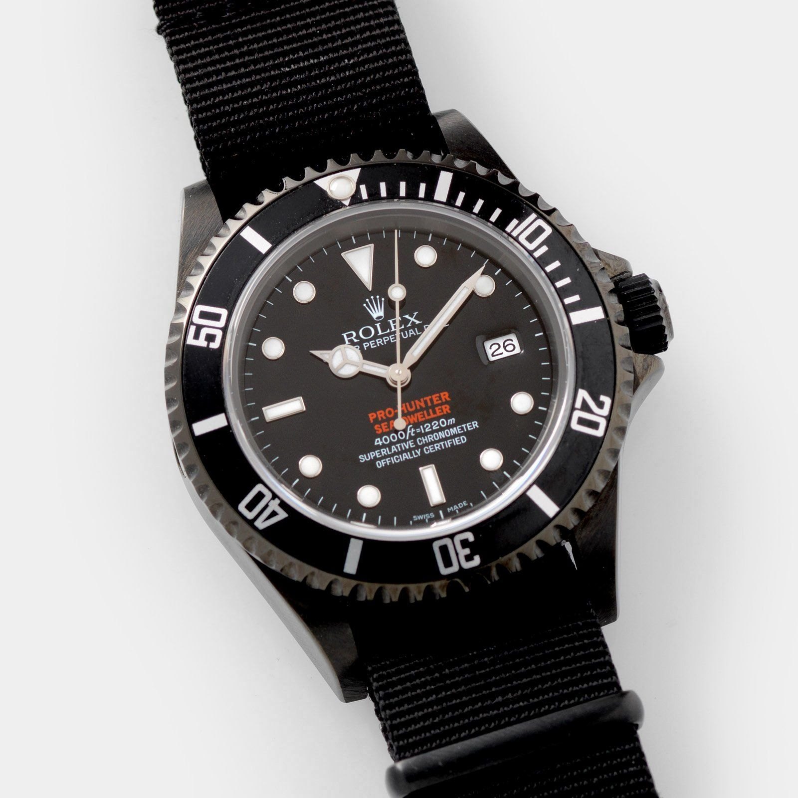 تصویر منبع؛ ساعت مچی Rolex Pro Hunter Seadweller رفرنس 16600 با پوشش DLC مشکی