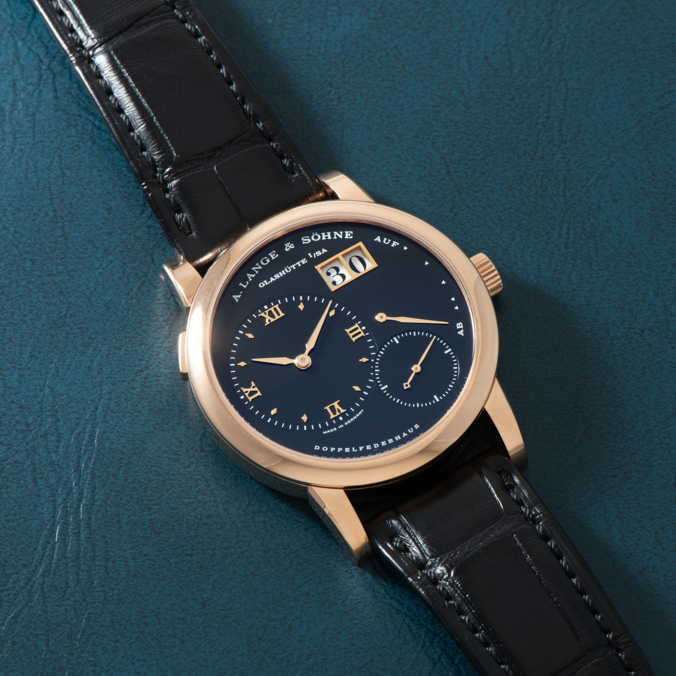 تصویر منبع؛ ساعت مچی A. Lange & Söhne Lange 1