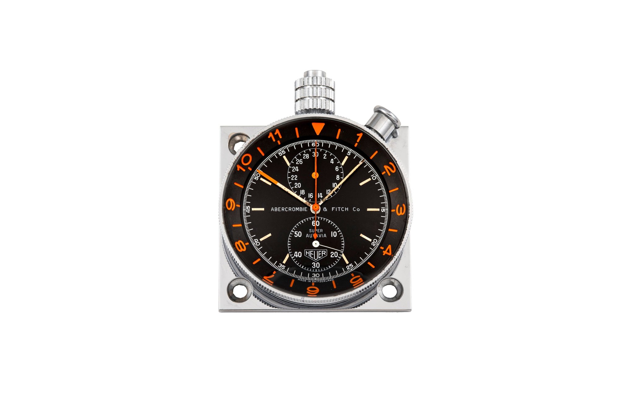 تصویر منبع؛ ساعت داشبورد و تایمر Heuer Super Autavia Mark I برای Abercrombie & Fitch