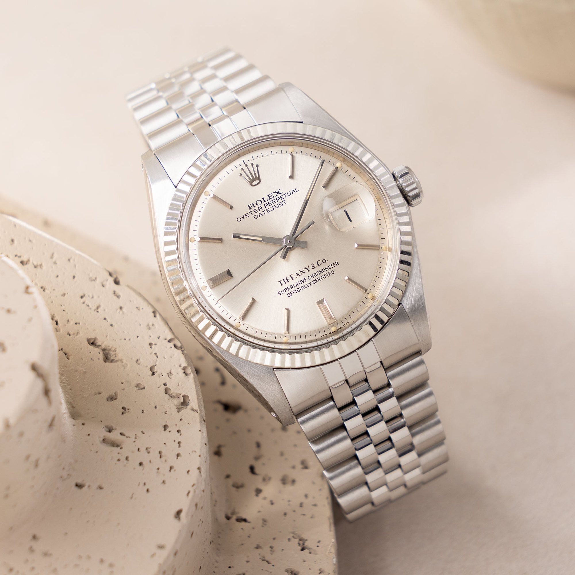 تصویر منبع؛ ساعت مچی Rolex Datejust 1601 با امضای Tiffany & Co