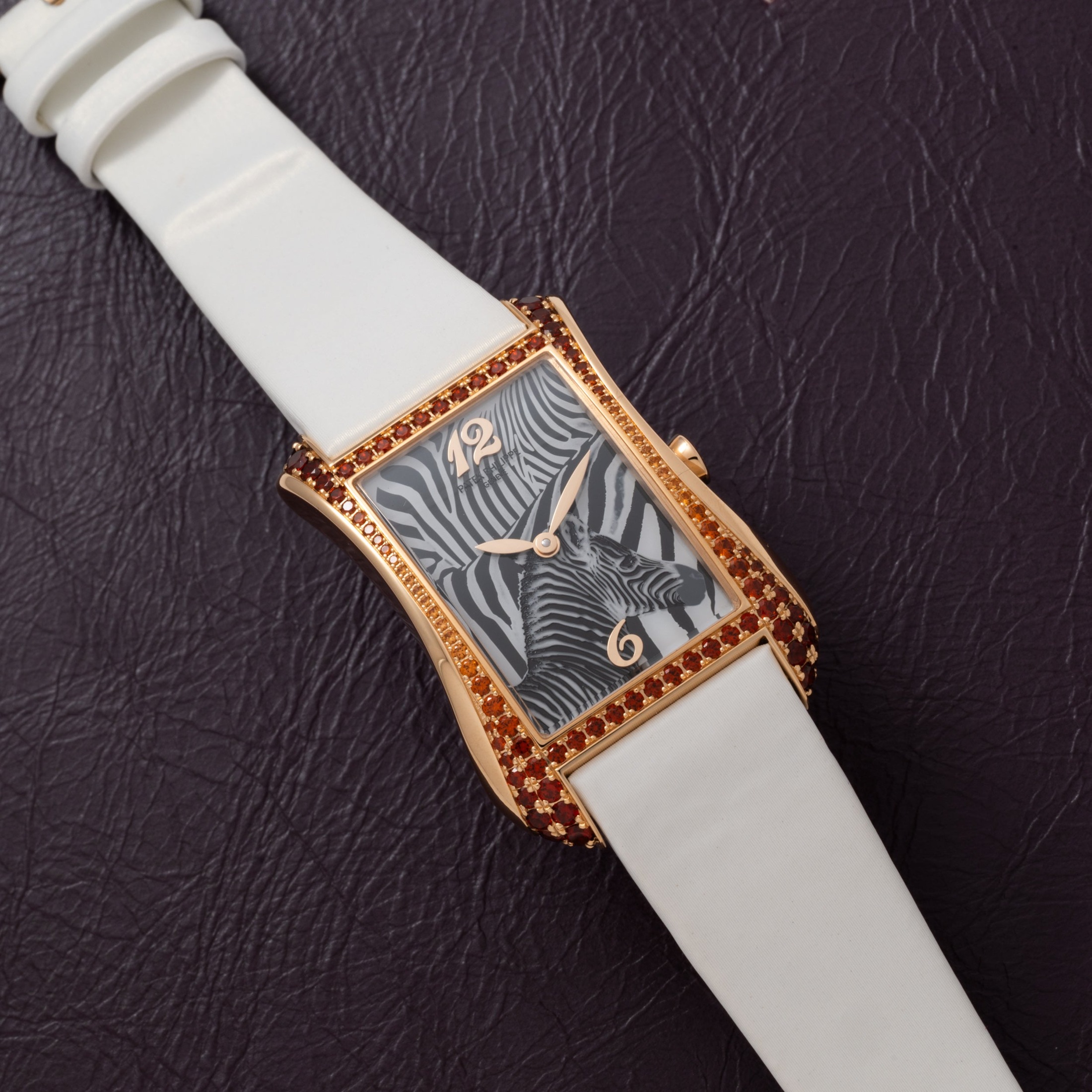 تصویر منبع؛ ساعت Patek Philippe Gondolo Serata 'Zebra' رفرنس 4962/200R-010