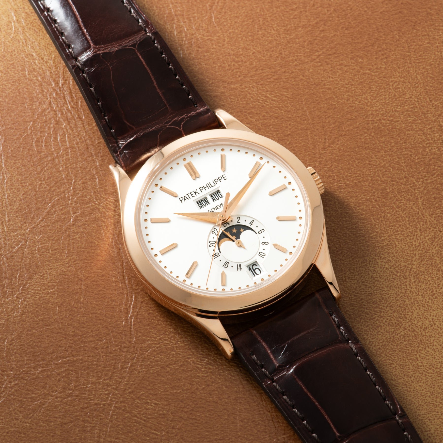 تصویر منبع؛ ساعت مچی Patek Philippe Annual Calendar رفرنس 5396R-011