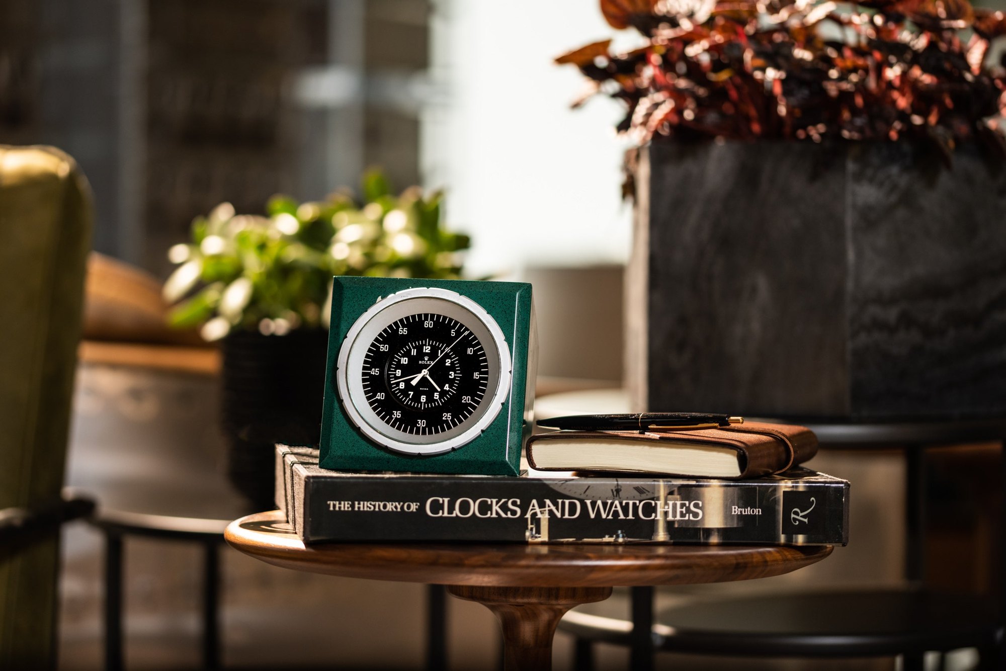 تصویر منبع؛ ساعت رومیزی Rolex Subsidiary Clock ساخت Patek Philippe