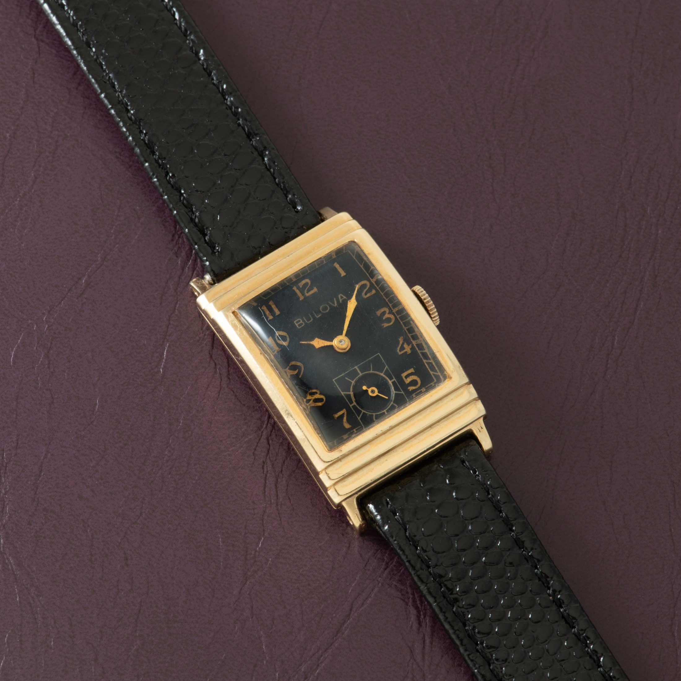 تصویر منبع؛ ساعت Bulova Stepped Case 'Tank'