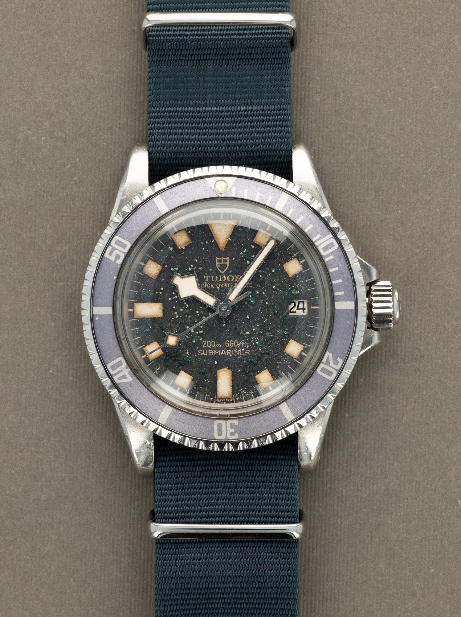 تصویر منبع؛ ساعت مچی غواصی Tudor Submariner رفرنس 9411/0 با صفحه آبی Snowflake